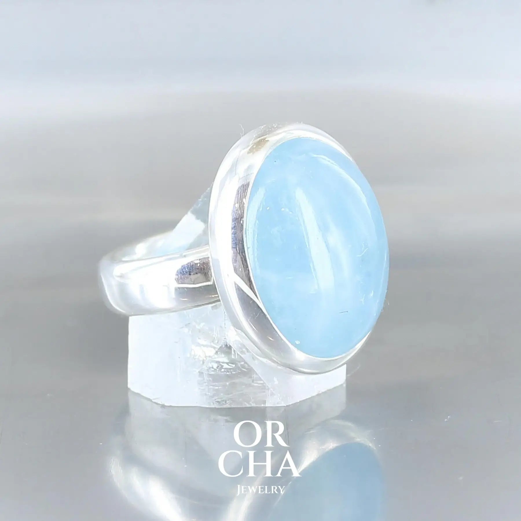Silver ring with Aquamarine - Essential