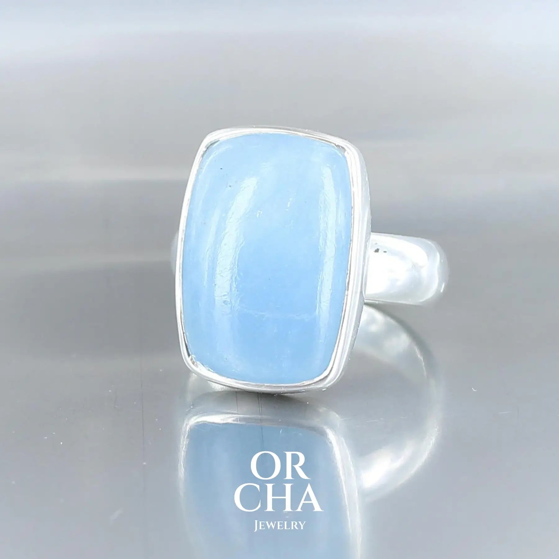 Silver ring with Aquamarine - Essential