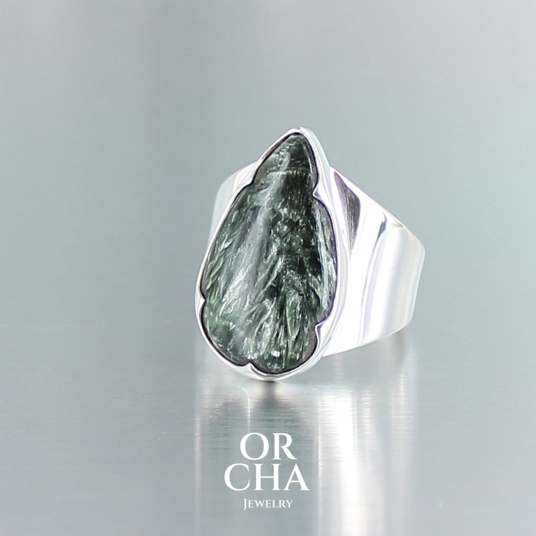 Bague en argent avec Séraphinite - Orcha
