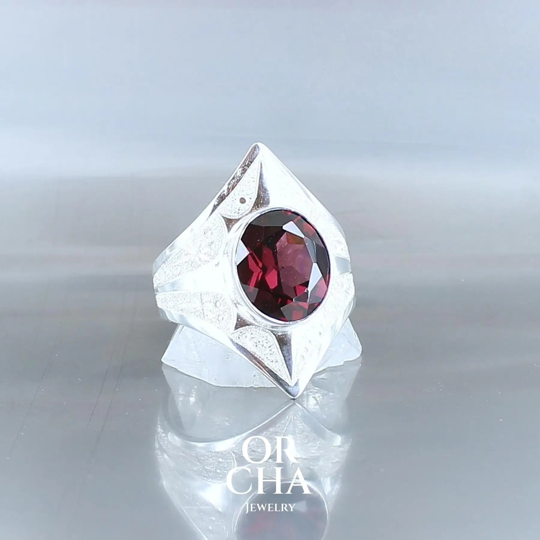 Bague en argent avec Grenat - Elven