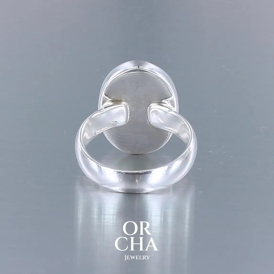Bague en argent avec Topaze bleue - Essential