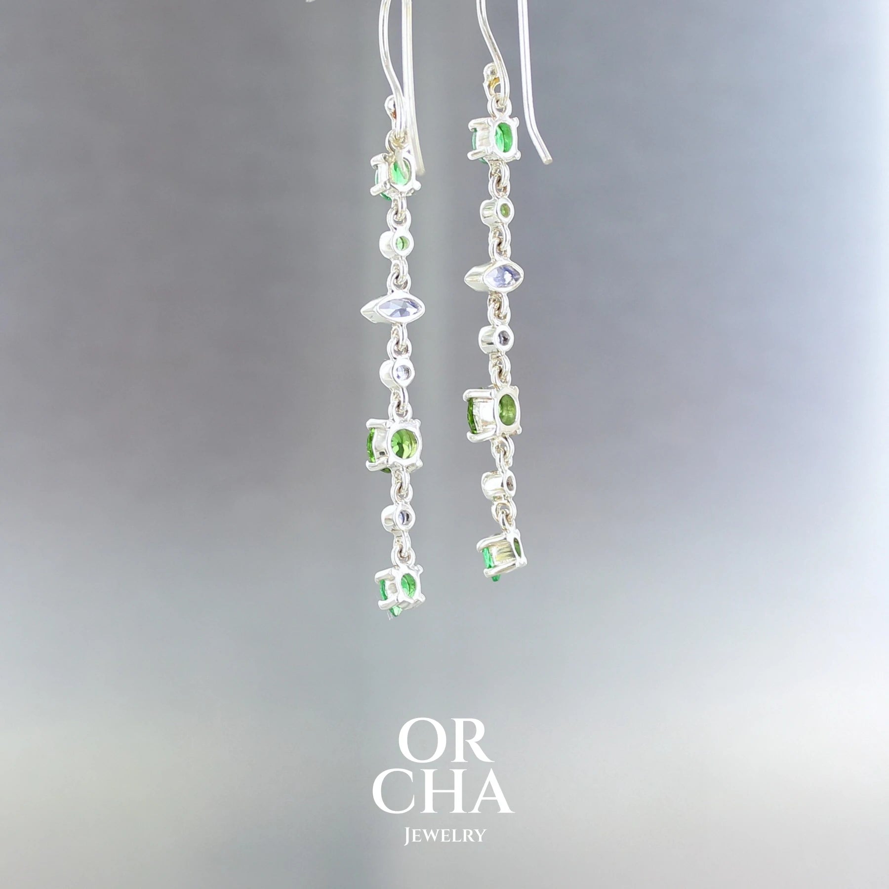Boucles d'oreilles en argent avec Grenats Tsavorites - Paradis
