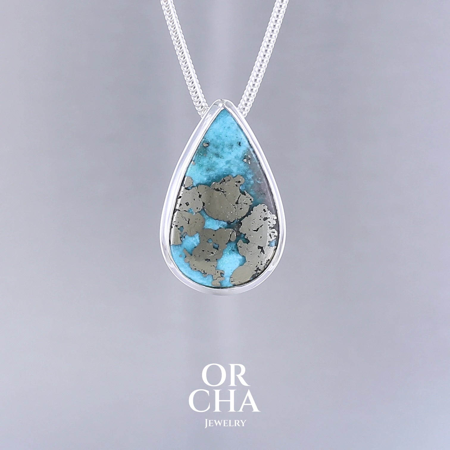 Réservé. Collier solitaire en argent avec Turquoise  - Essential