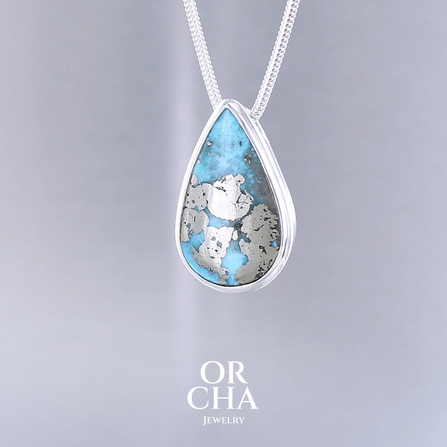 Réservé. Collier solitaire en argent avec Turquoise  - Essential