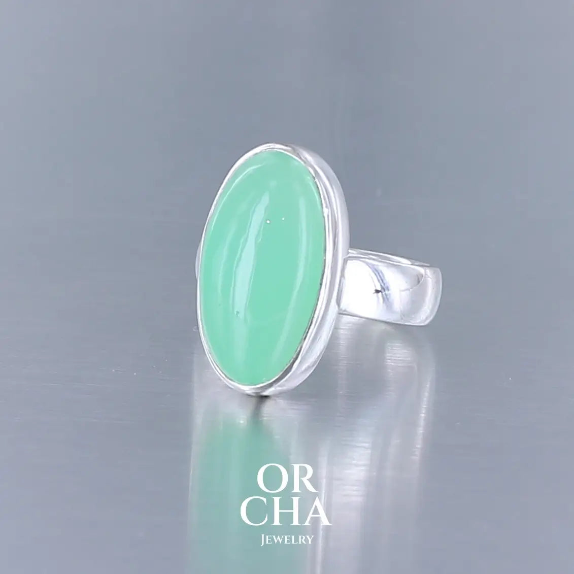 Réservée - Bague en argent avec Chrysoprase - Essential