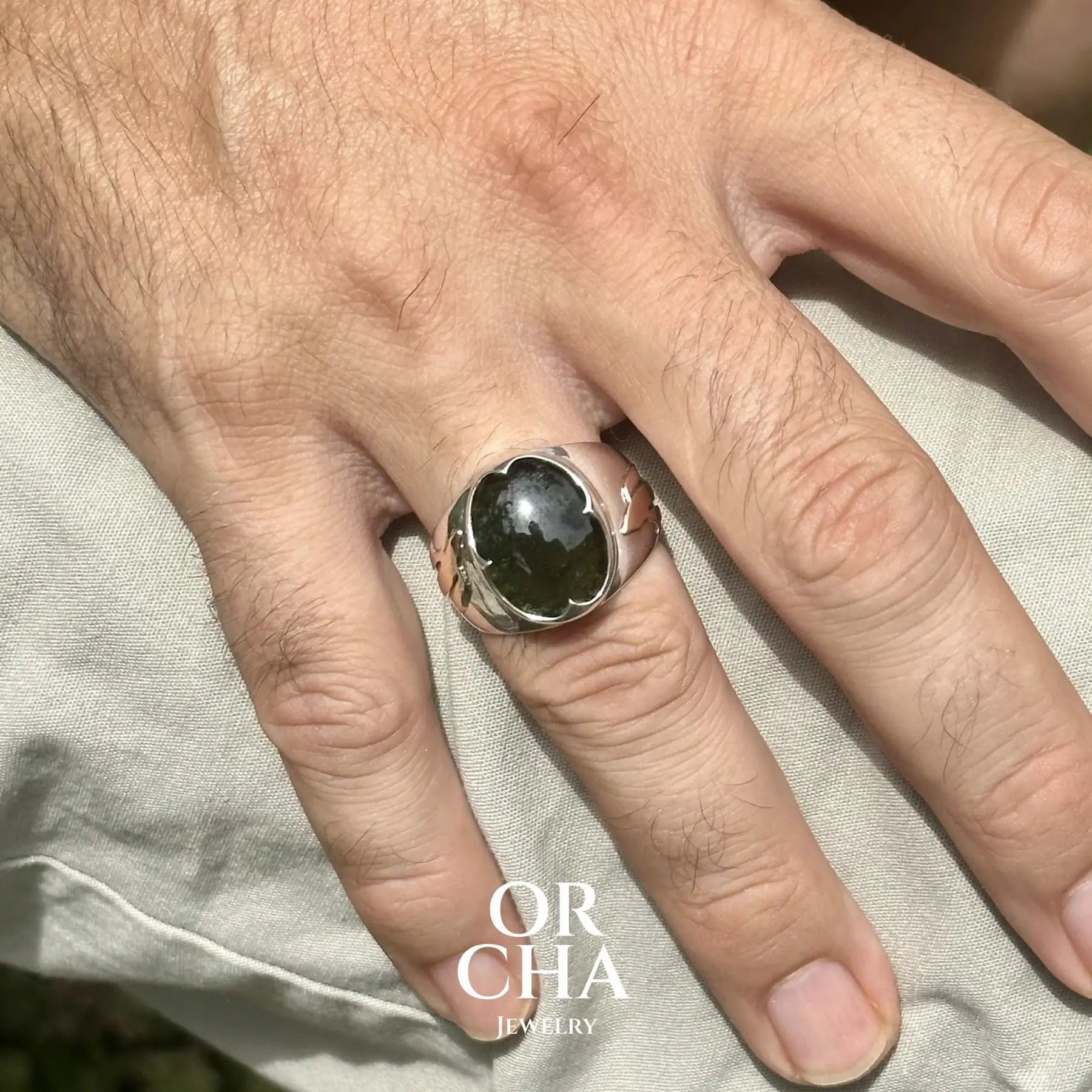 Bague pour homme avec Moldavite - Koï Fish - Sauvage