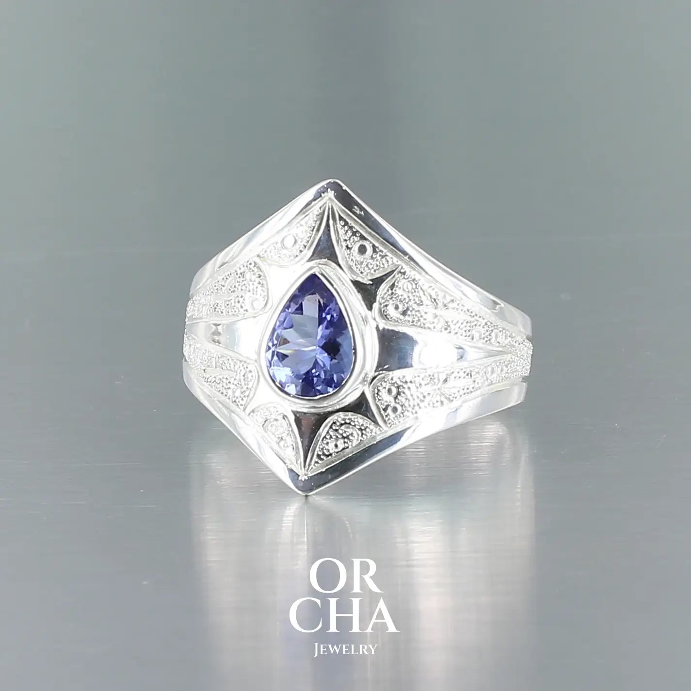 Bague en argent avec Tanzanite - Elven