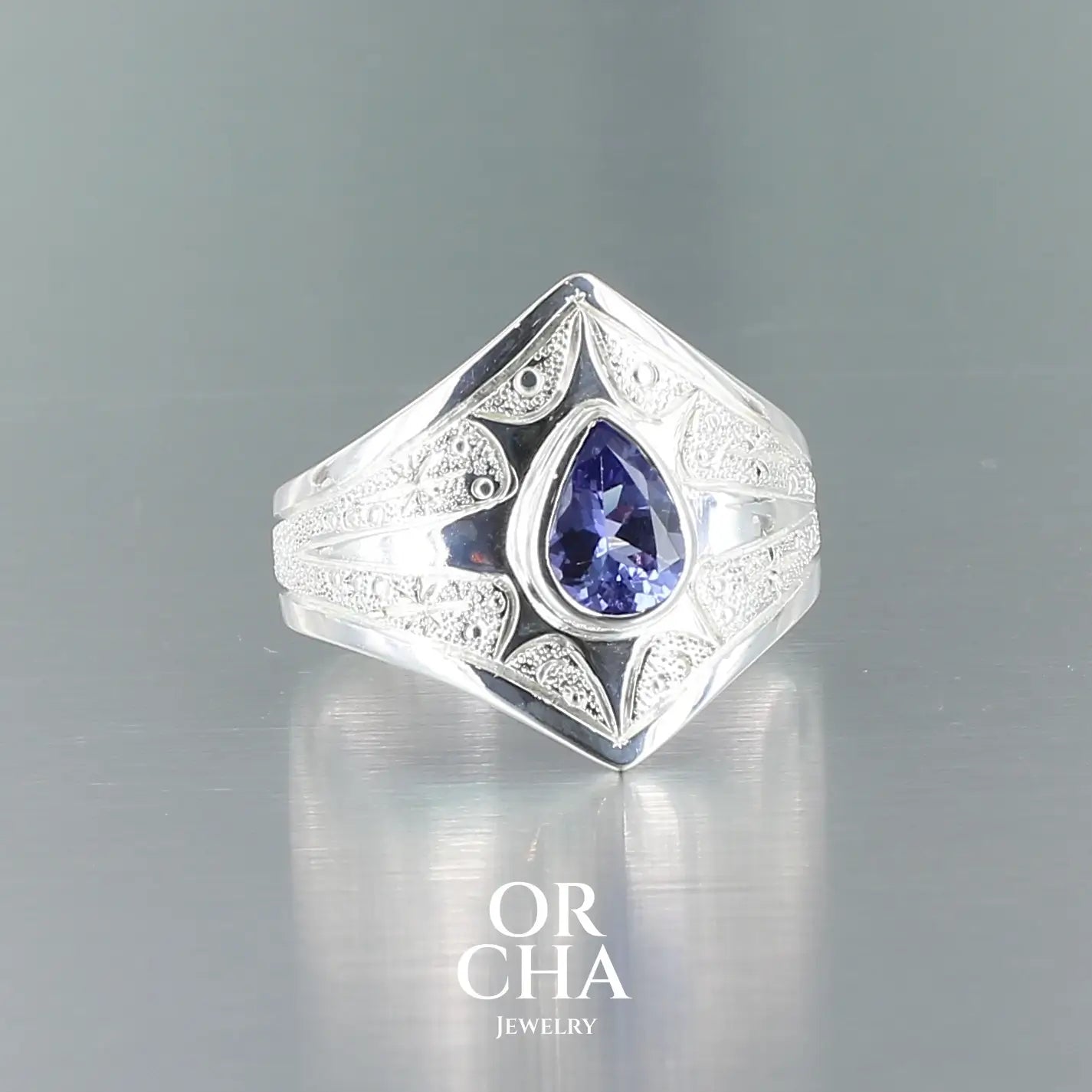Bague en argent avec Tanzanite - Elven