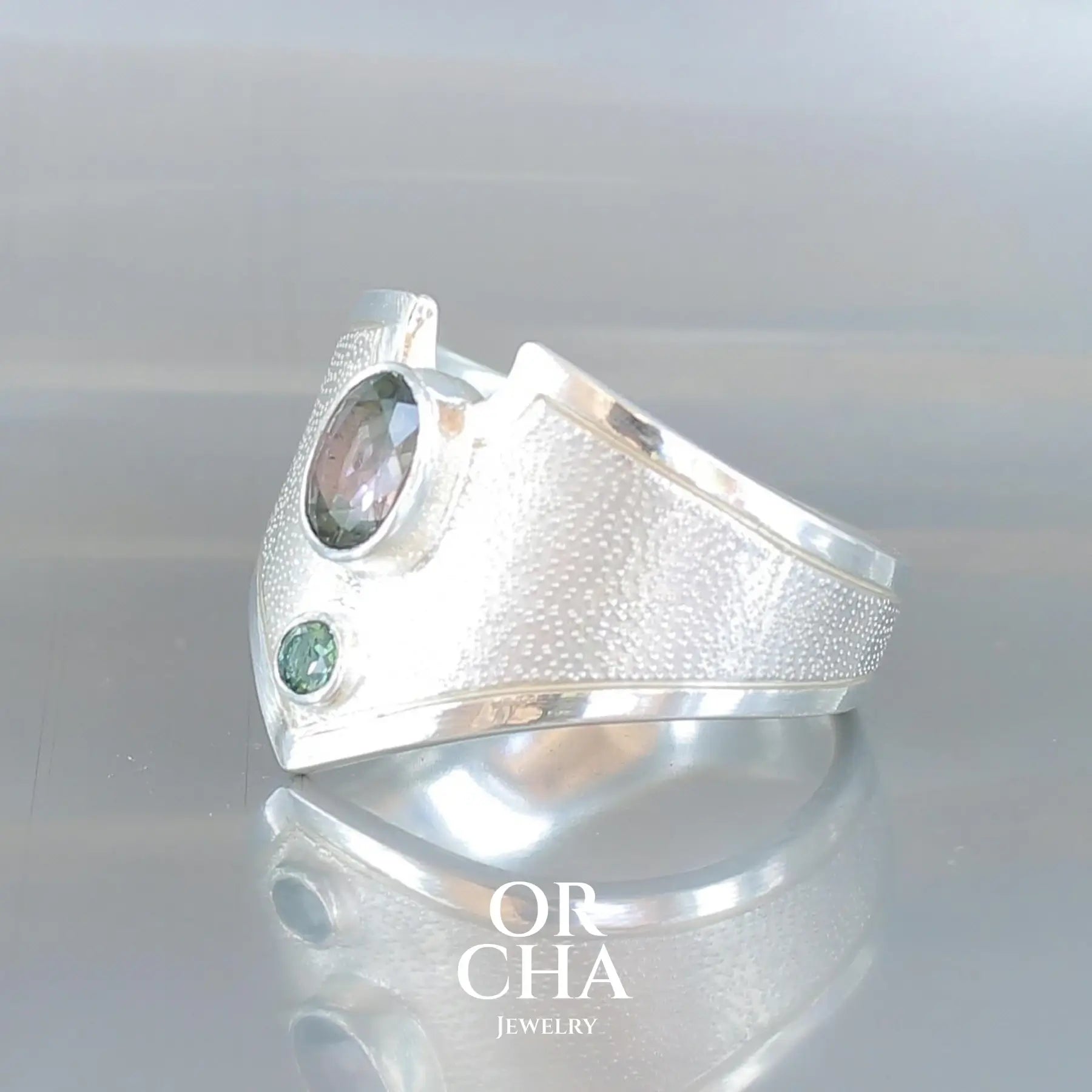 Bague en argent avec Tourmaline - Bastet