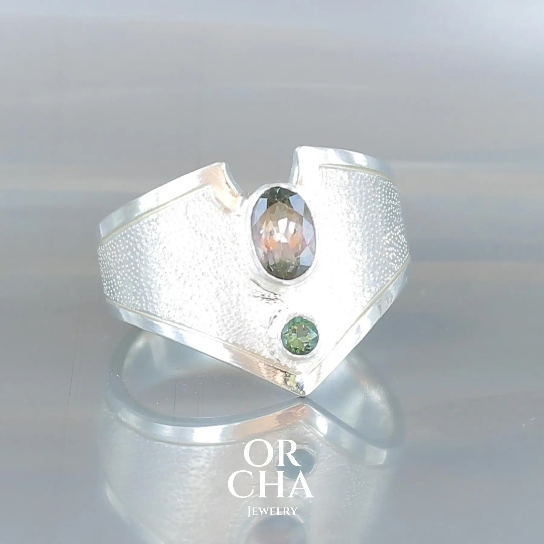 Bague en argent avec Tourmaline - Bastet