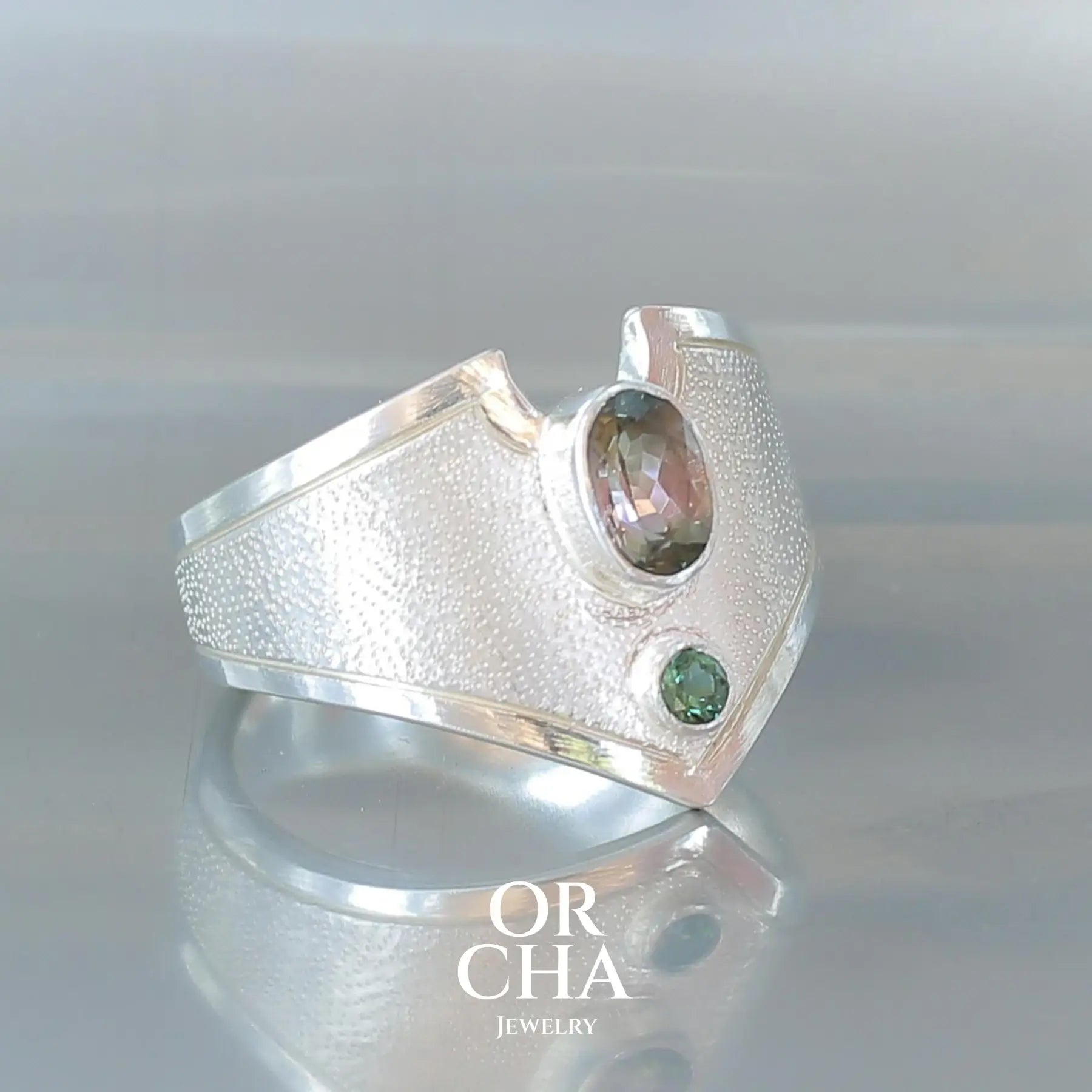 Bague en argent avec Tourmaline - Bastet