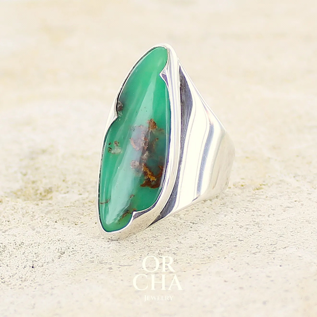 Bague Chrysoprase freeform en argent massif - Orcha