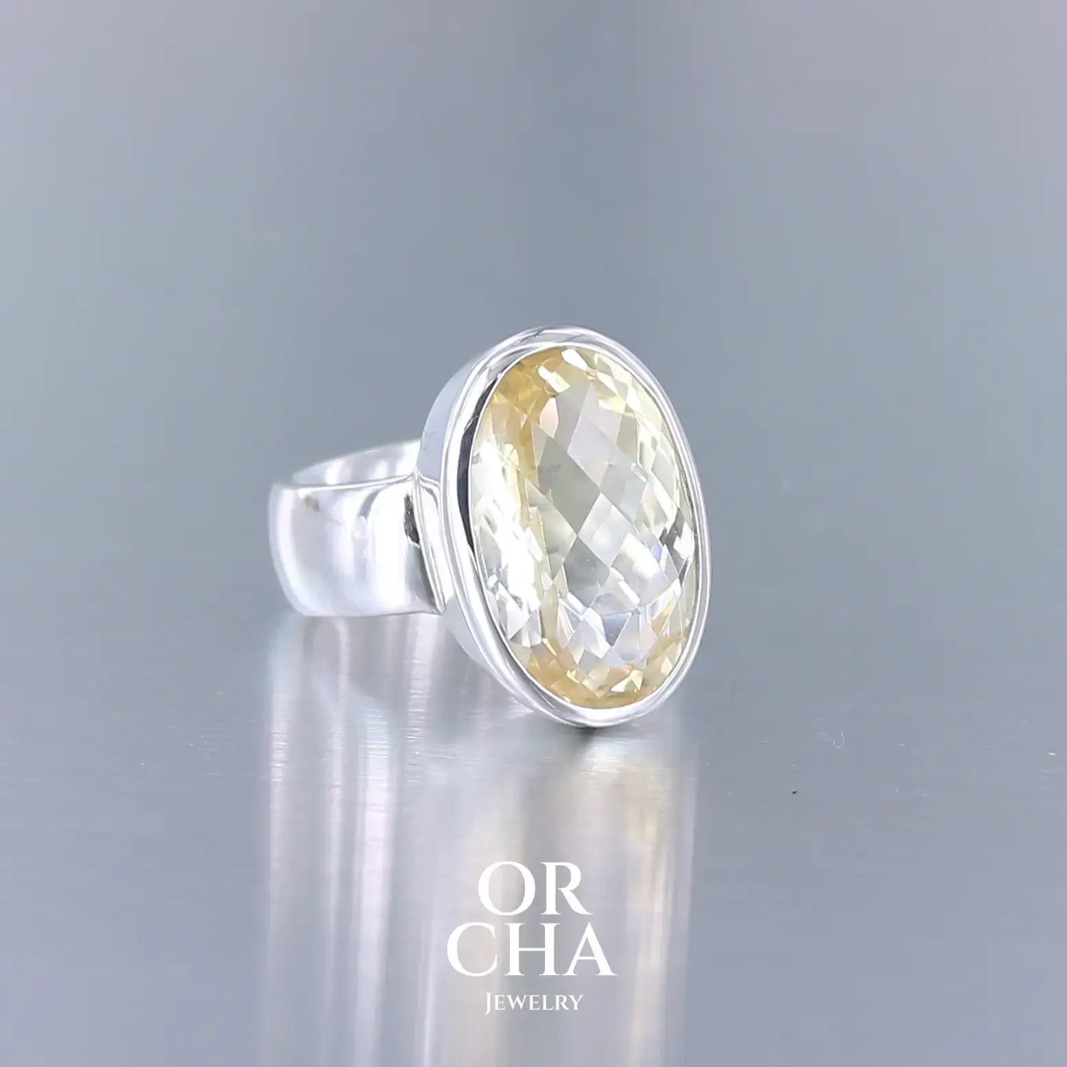 Bague en argent avec Citrine - Essential