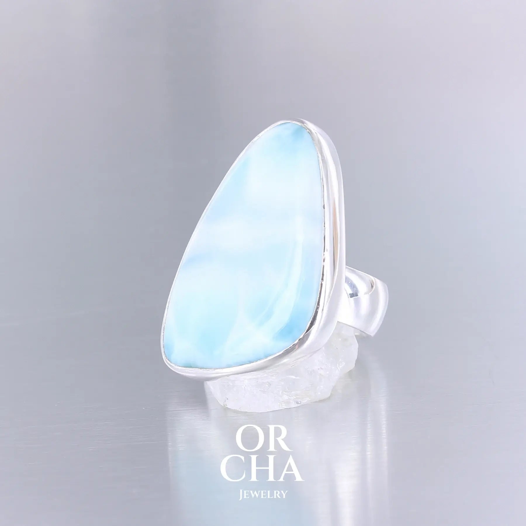 Bague en argent avec Larimar - Essential