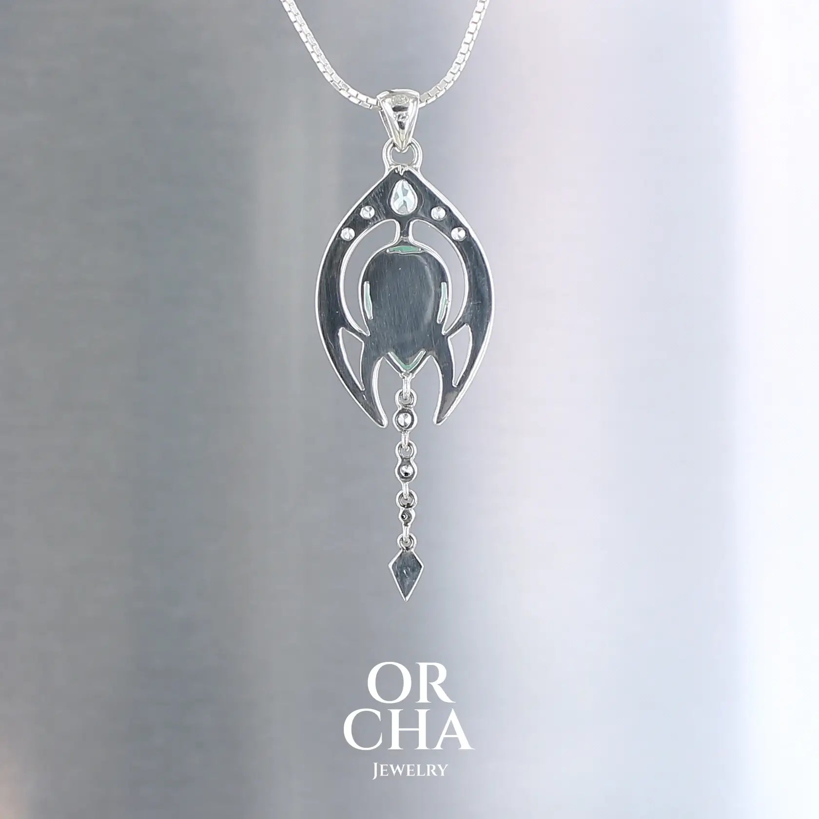 Pendentif en argent avec Aigue Marine - Elven
