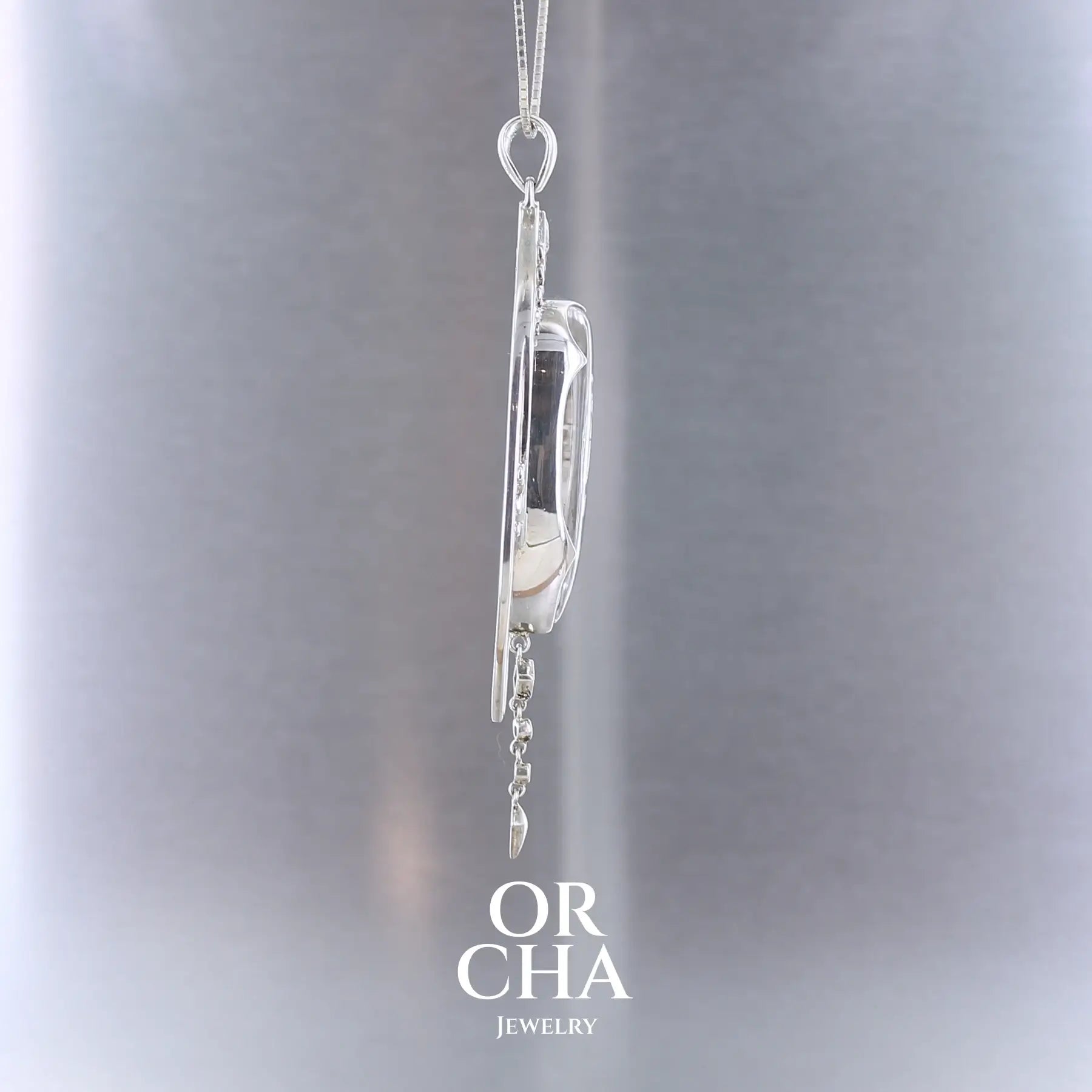 Pendentif en argent avec Cristal de roche gravé - Elven