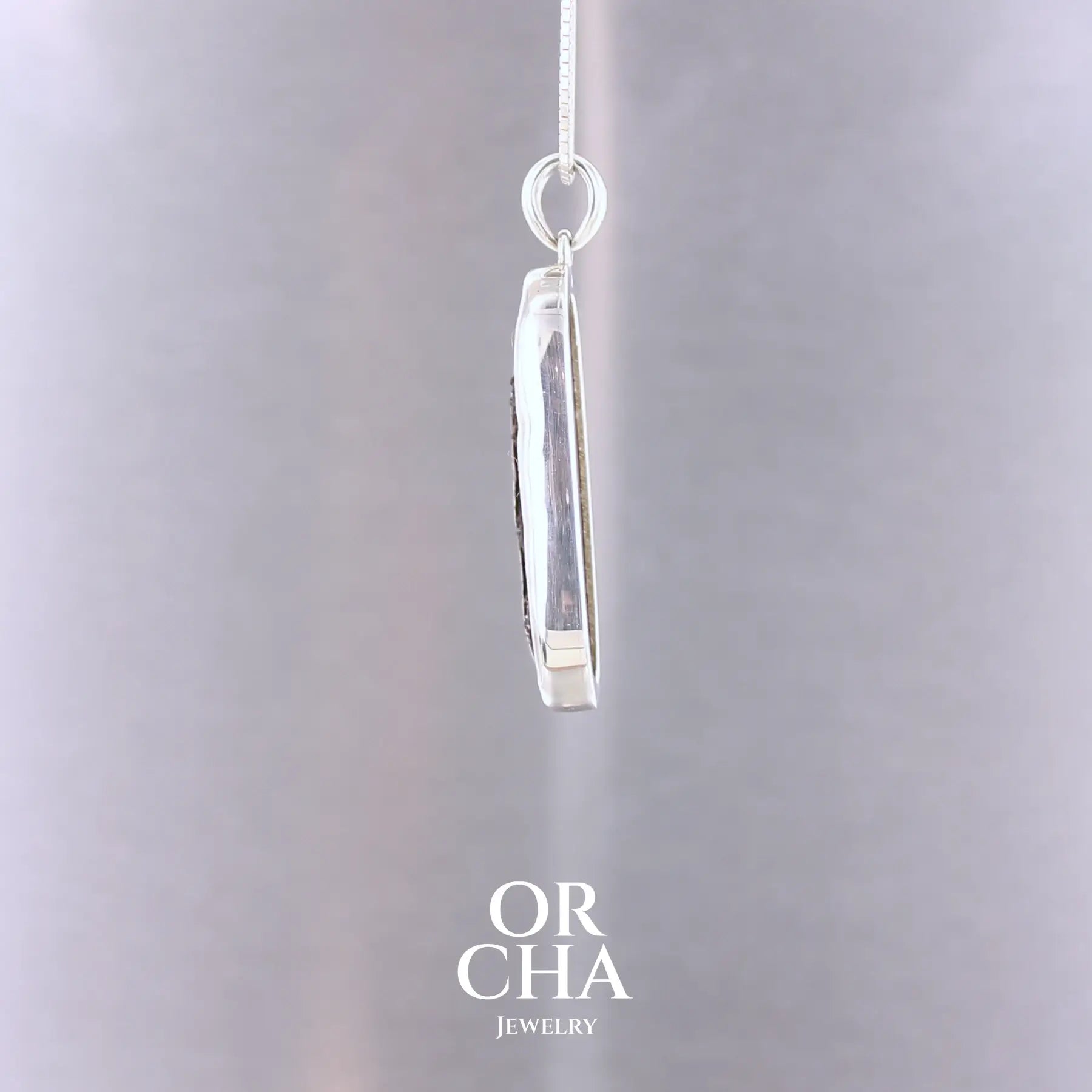 Pendentif en argent avec Bois fossil - Essential