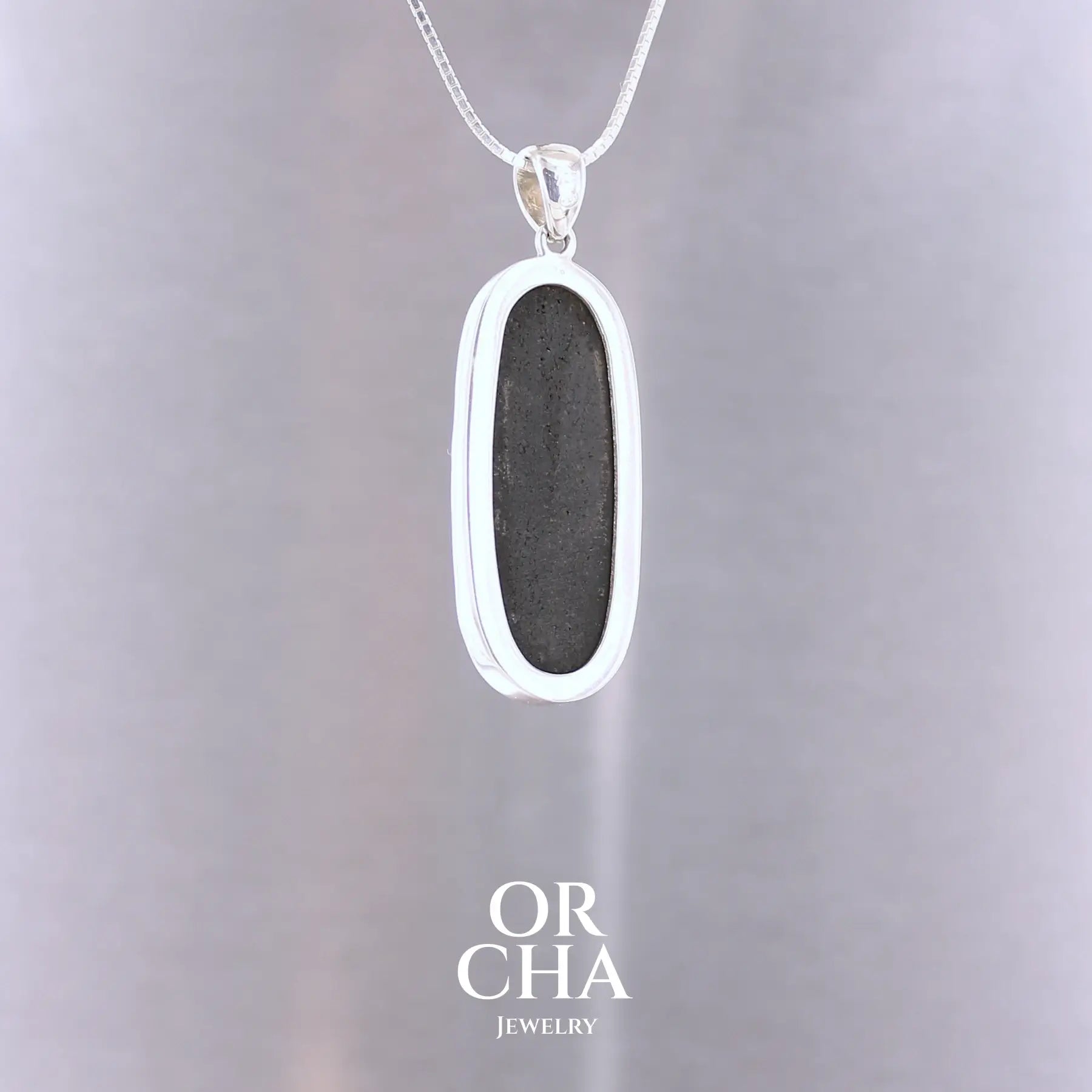 Pendentif en argent avec Bois fossil - Essential