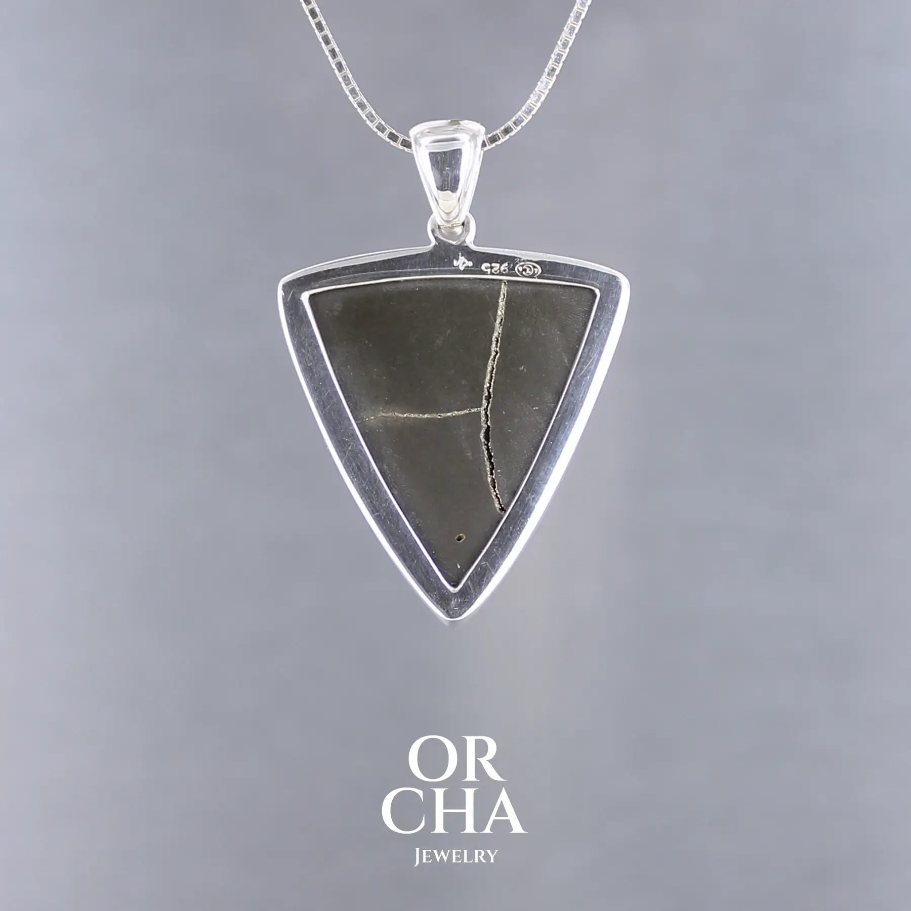 Pendentif en argent avec pyrite brute - Essential