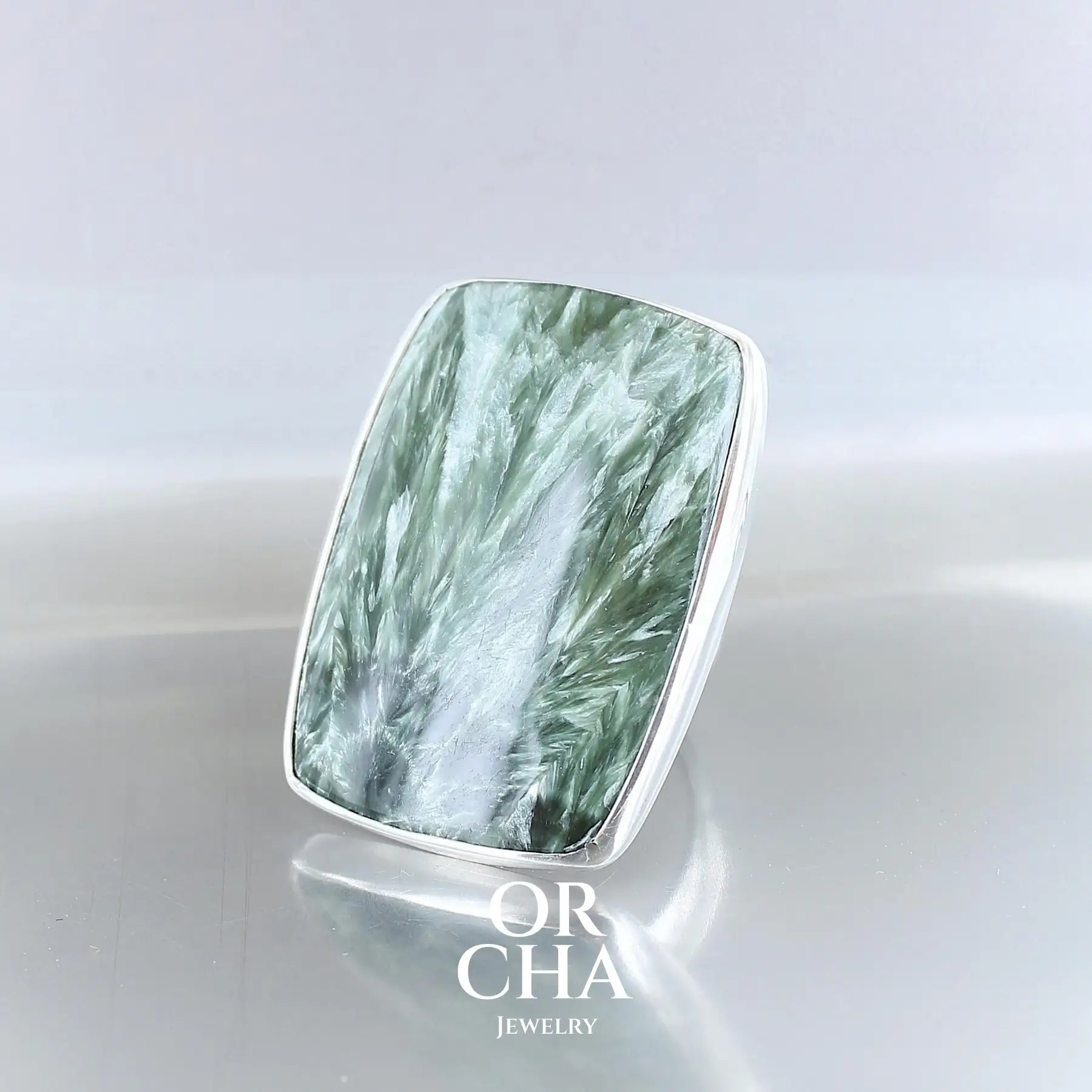 Bague en argent avec Séraphinite - Essential