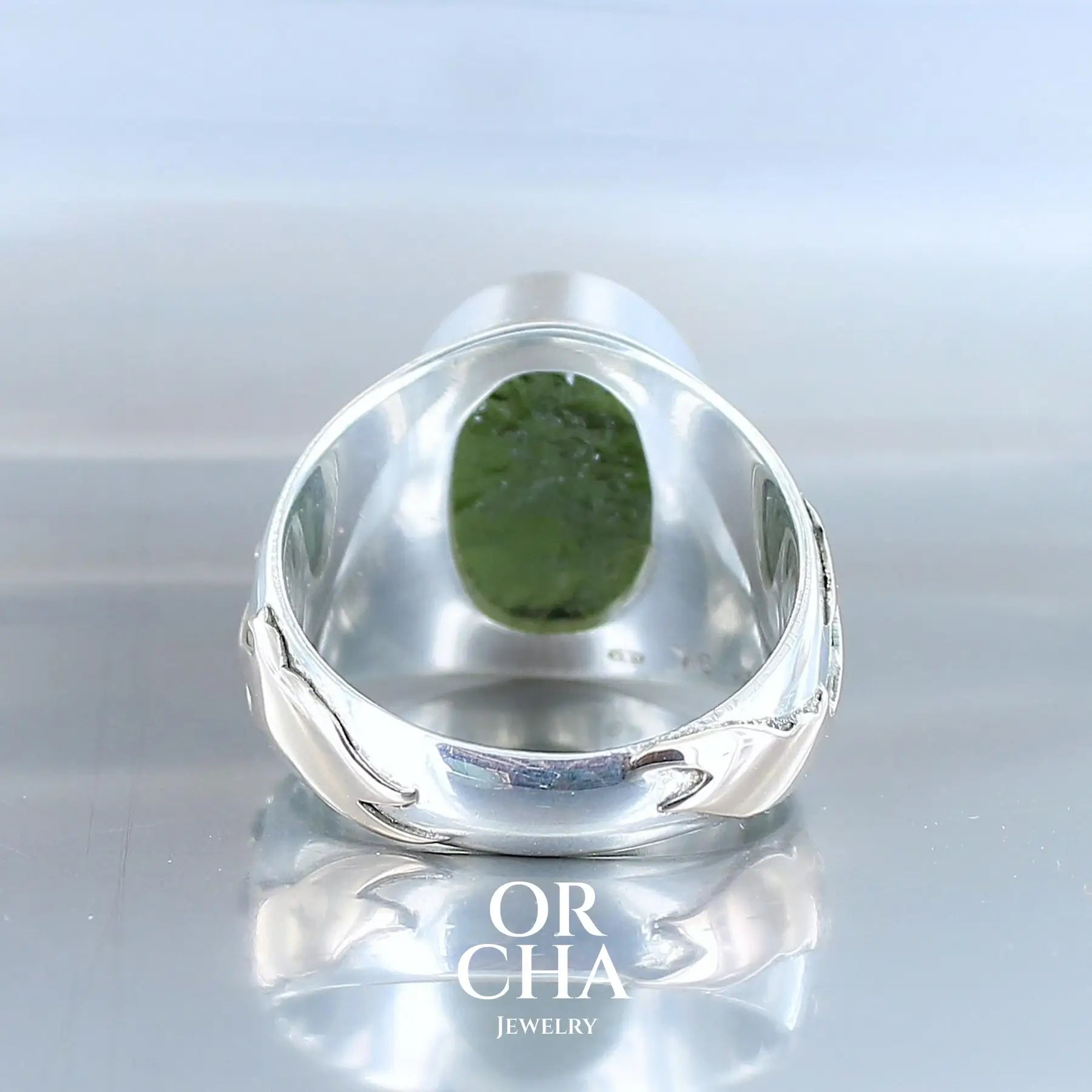 Bague pour homme avec Moldavite - Koï Fish - Sauvage