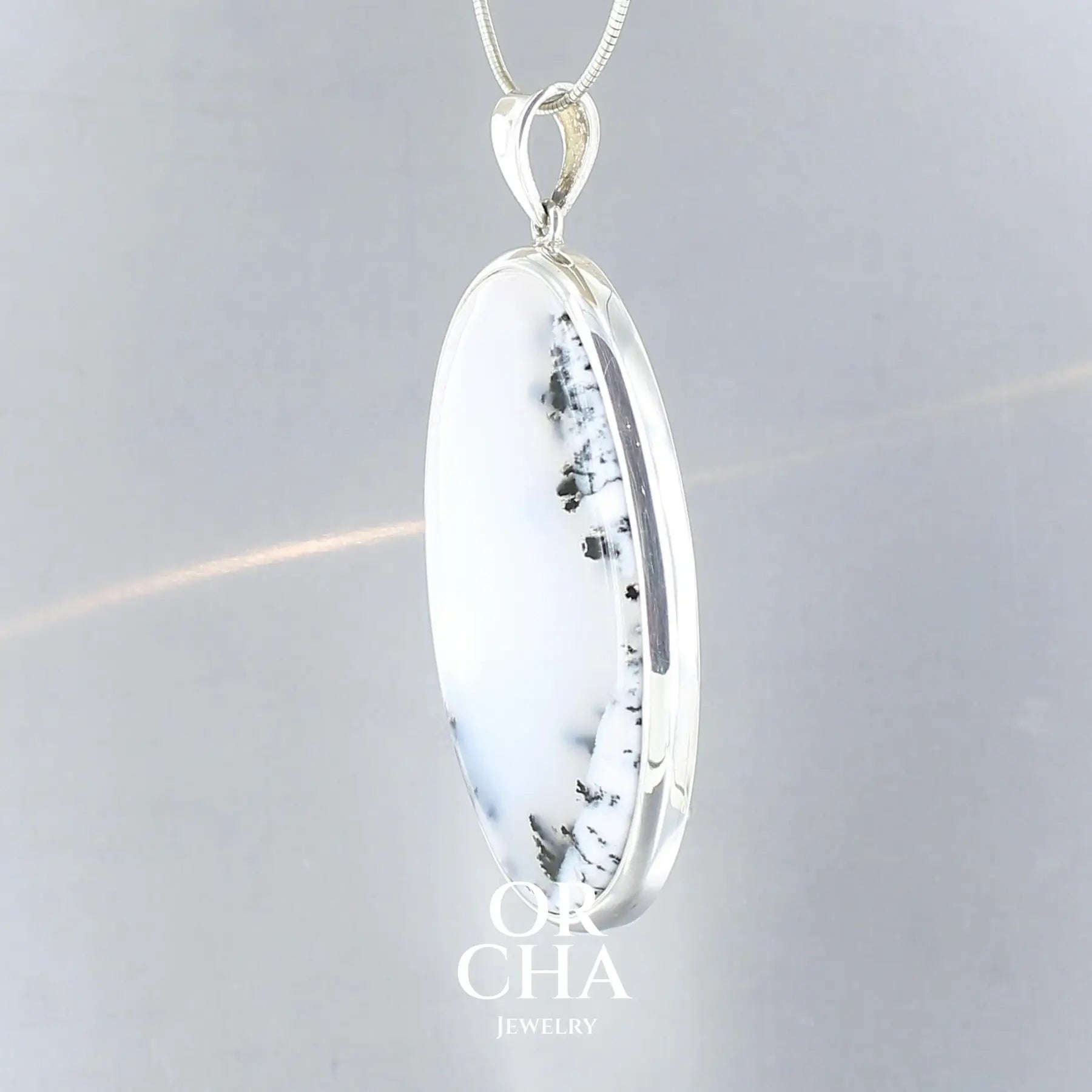 Pendentif en argent avec Agate Dendritique - Essential