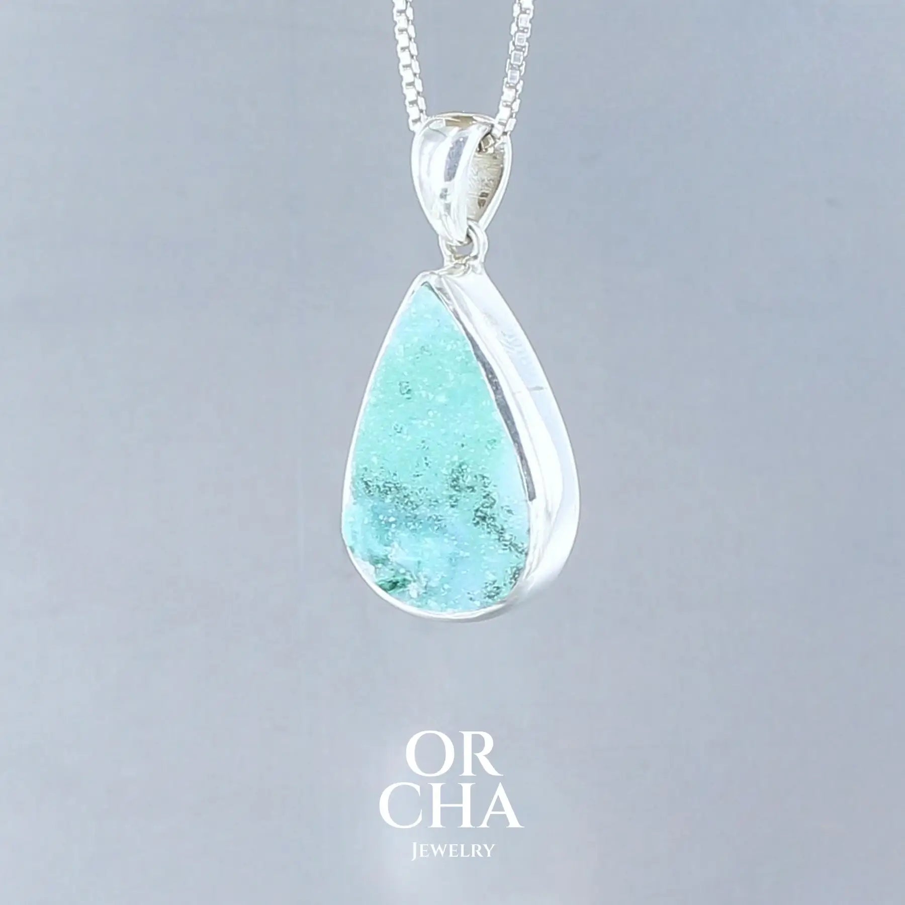 Pendentif en argent avec Gem silica - Essential