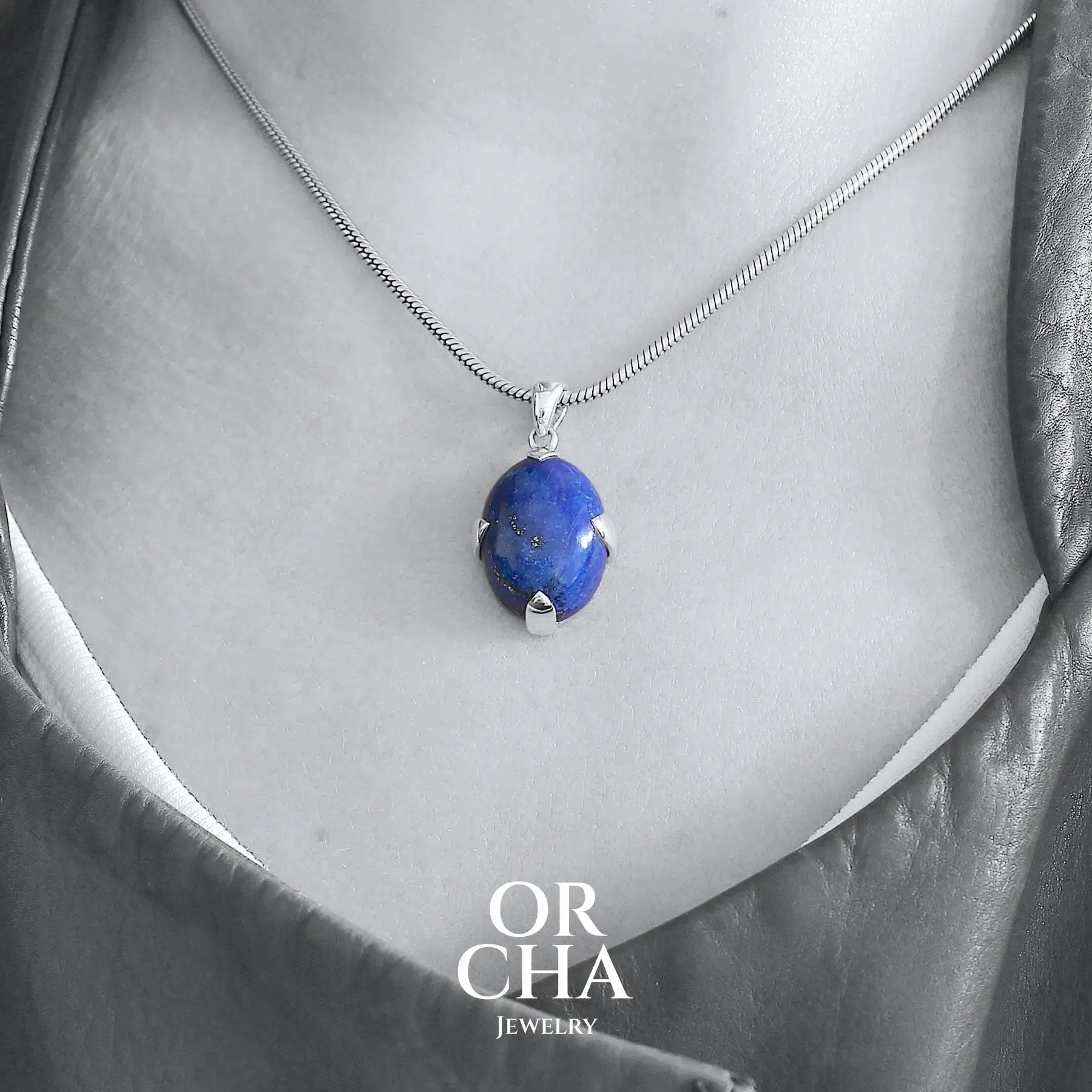 Pendentif en argent avec Lapis lazuli - Essential