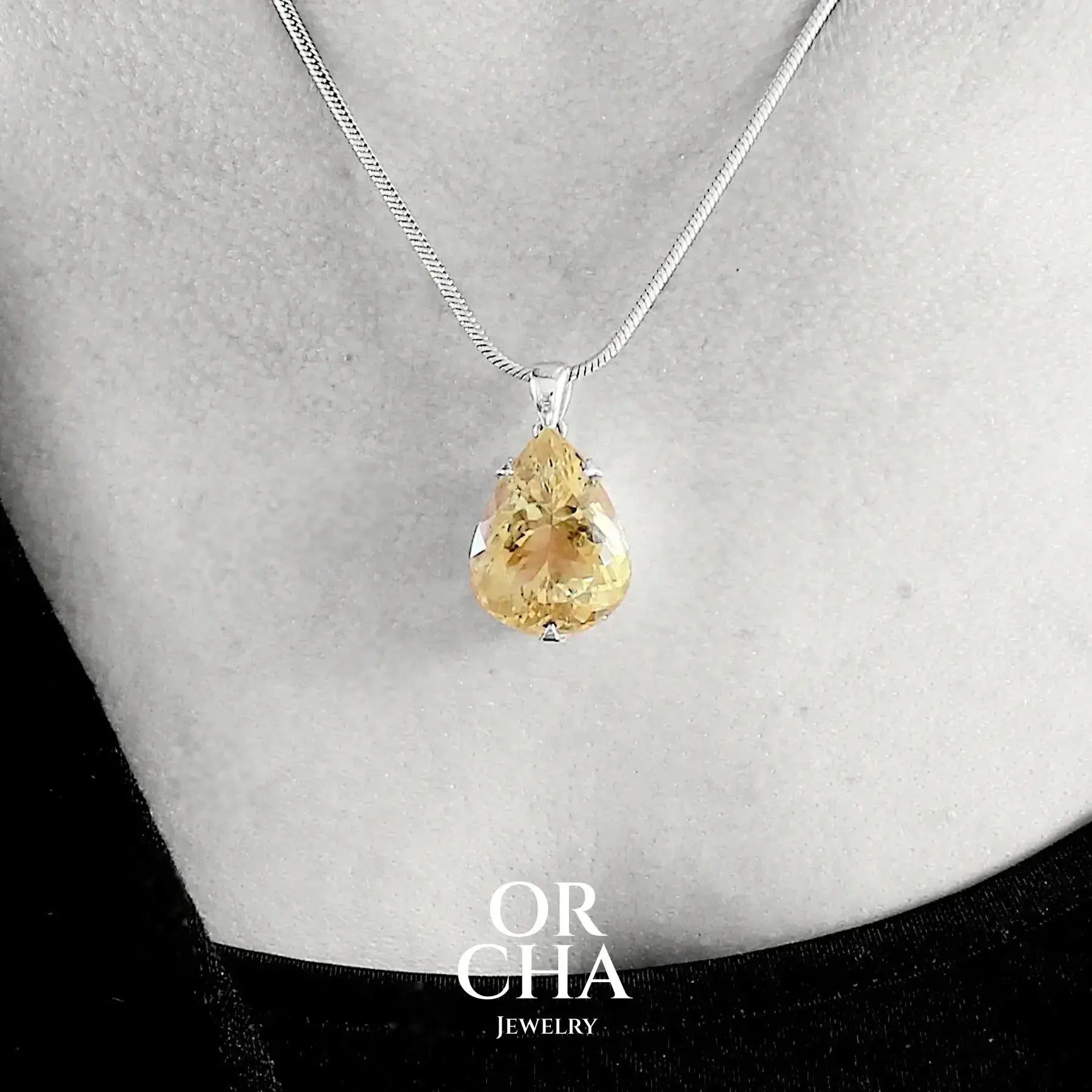 Pendentif en argent avec Citrine - Essential