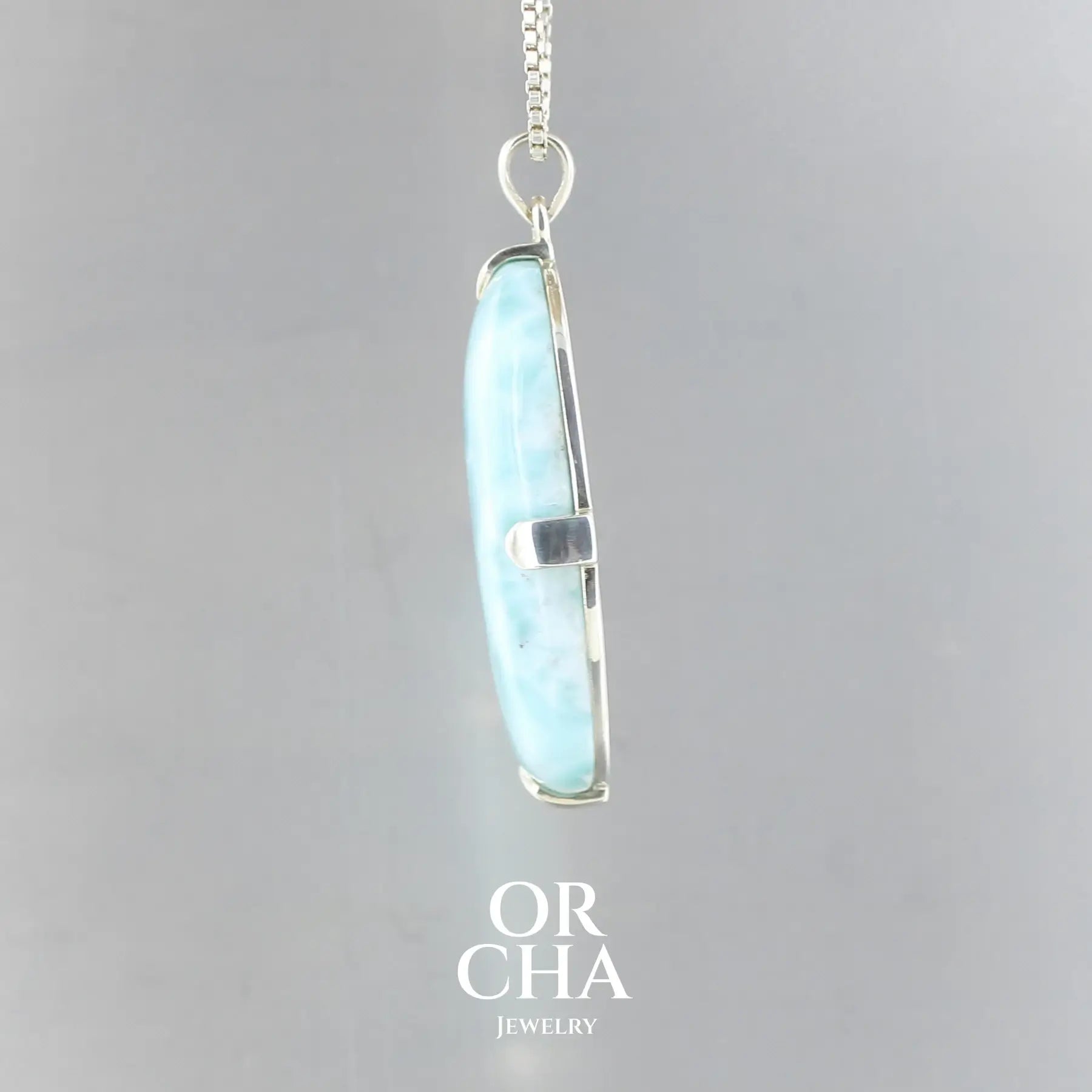 Pendentif en argent avec Larimar - Essential