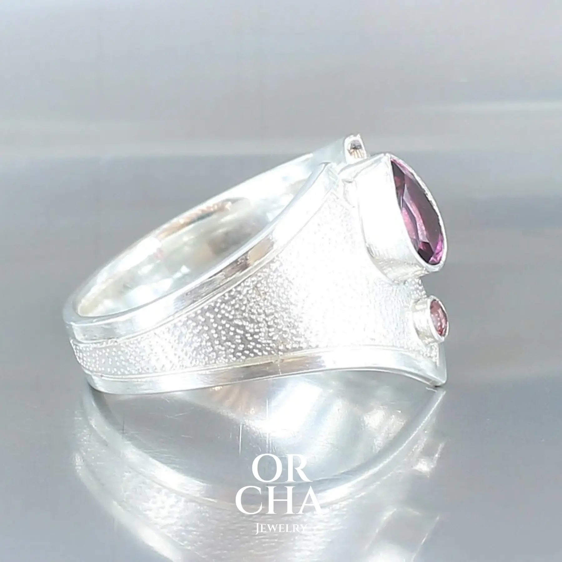 Bague en argent avec Tourmaline - Bastet