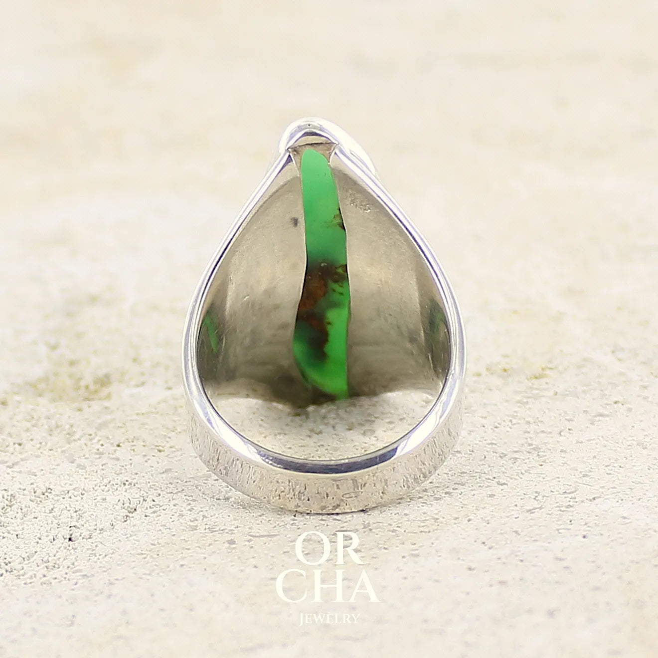 Bague Chrysoprase freeform en argent massif - Orcha