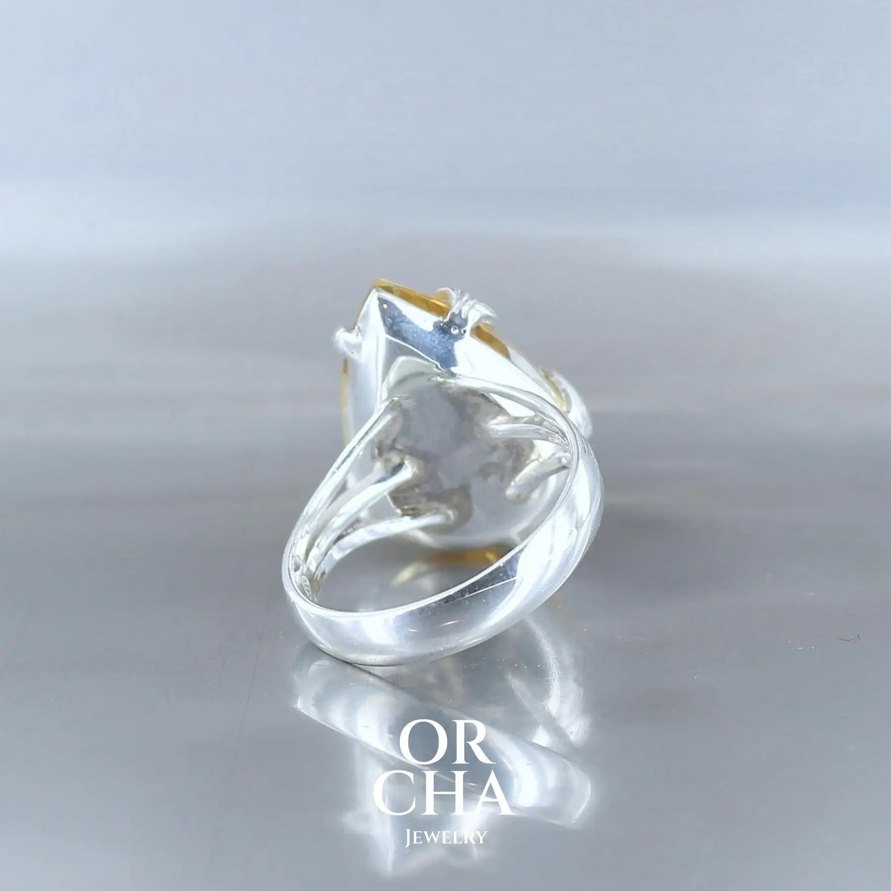 Bague en argent avec Citrine - Sauvage