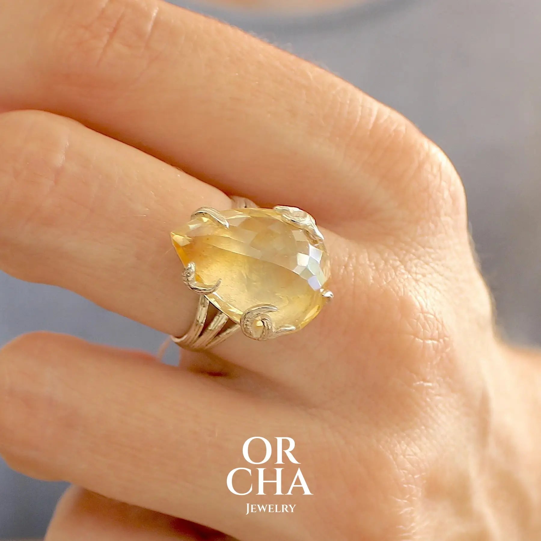 Bague en argent avec Citrine - Sauvage