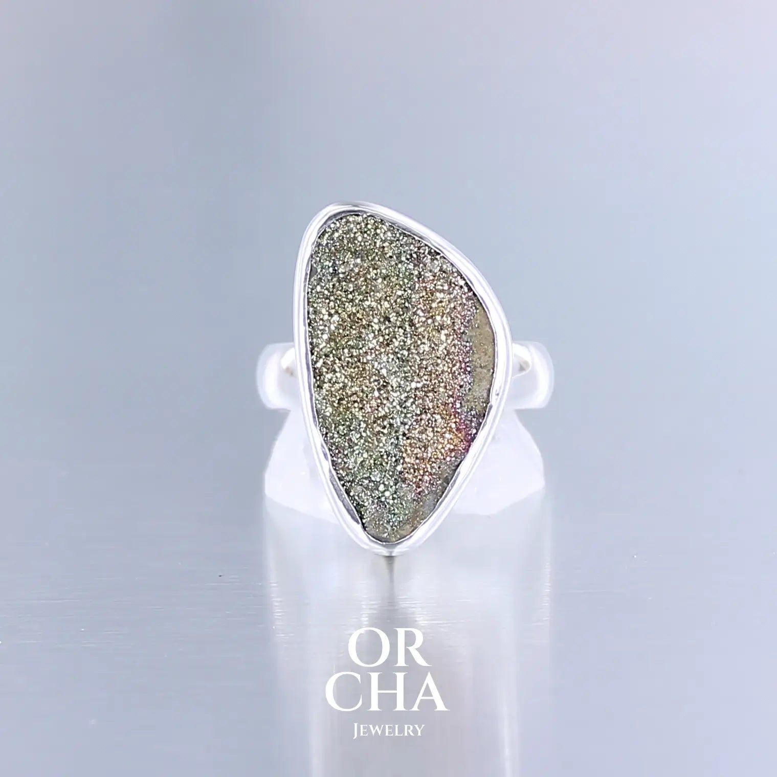 Bague en argent avec pyrite brute - Essential