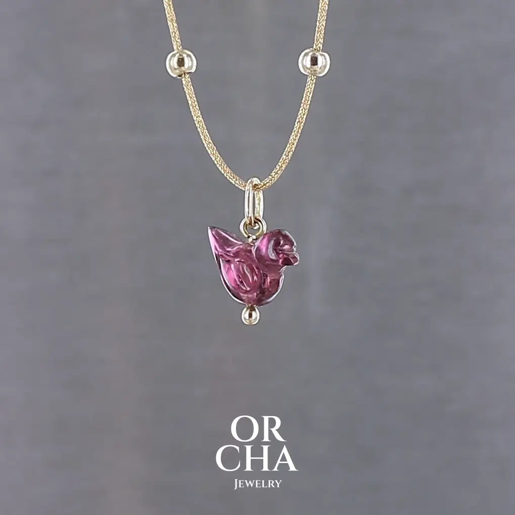 Collier Oiseau en or 18k et Tourmaline rouge violacée - Orcha's Gold