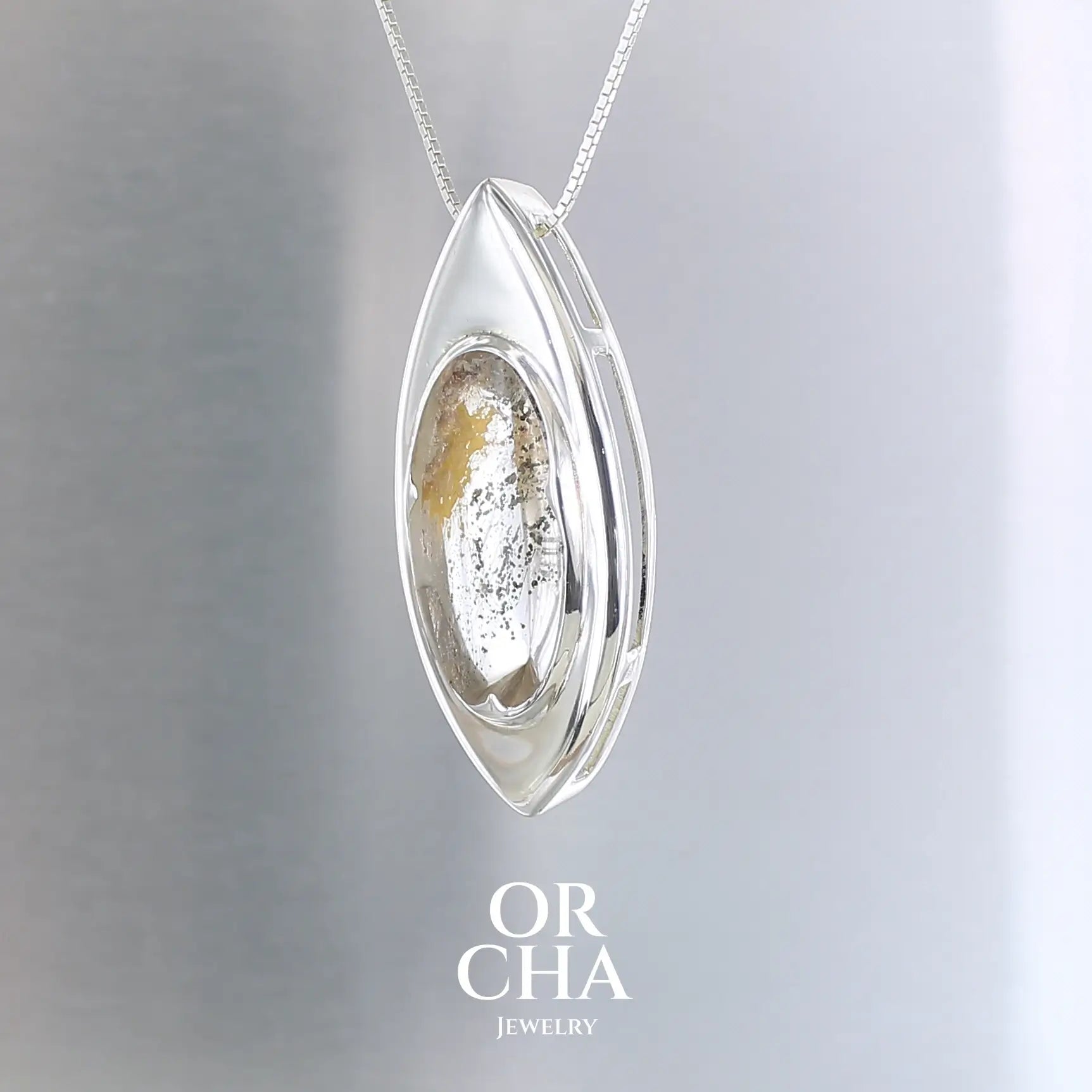 Pendentif en argent avec Quartz à Marcassite - Elven