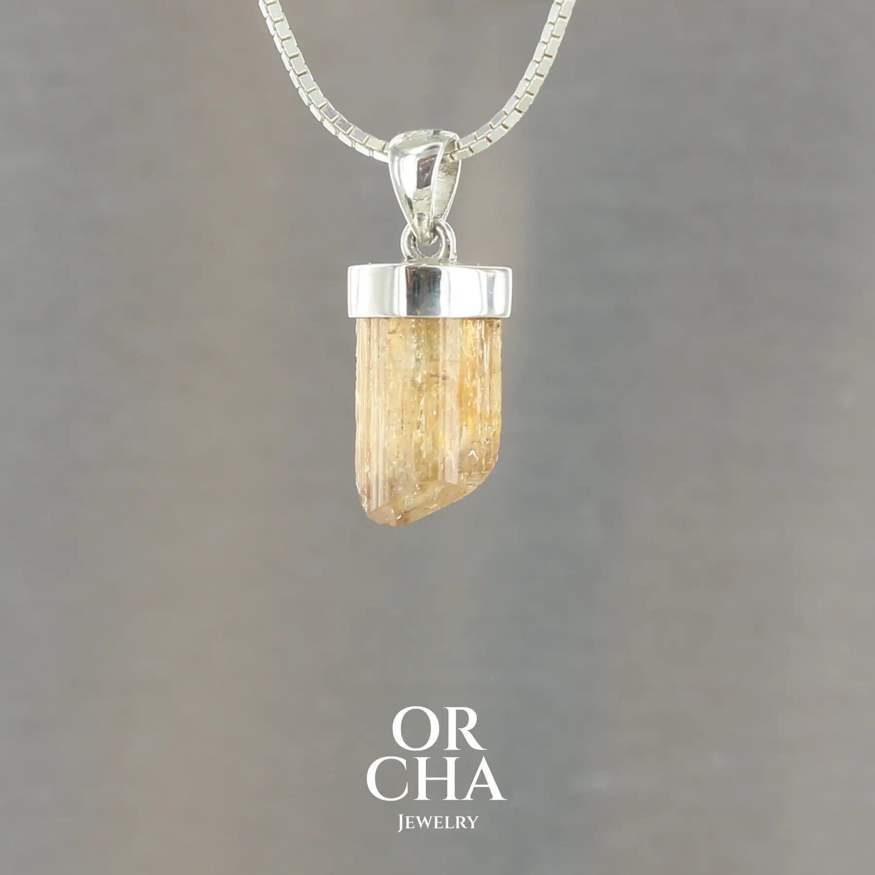 Pendentif  en argent avec Cristal de Topaze Impériale - Essential