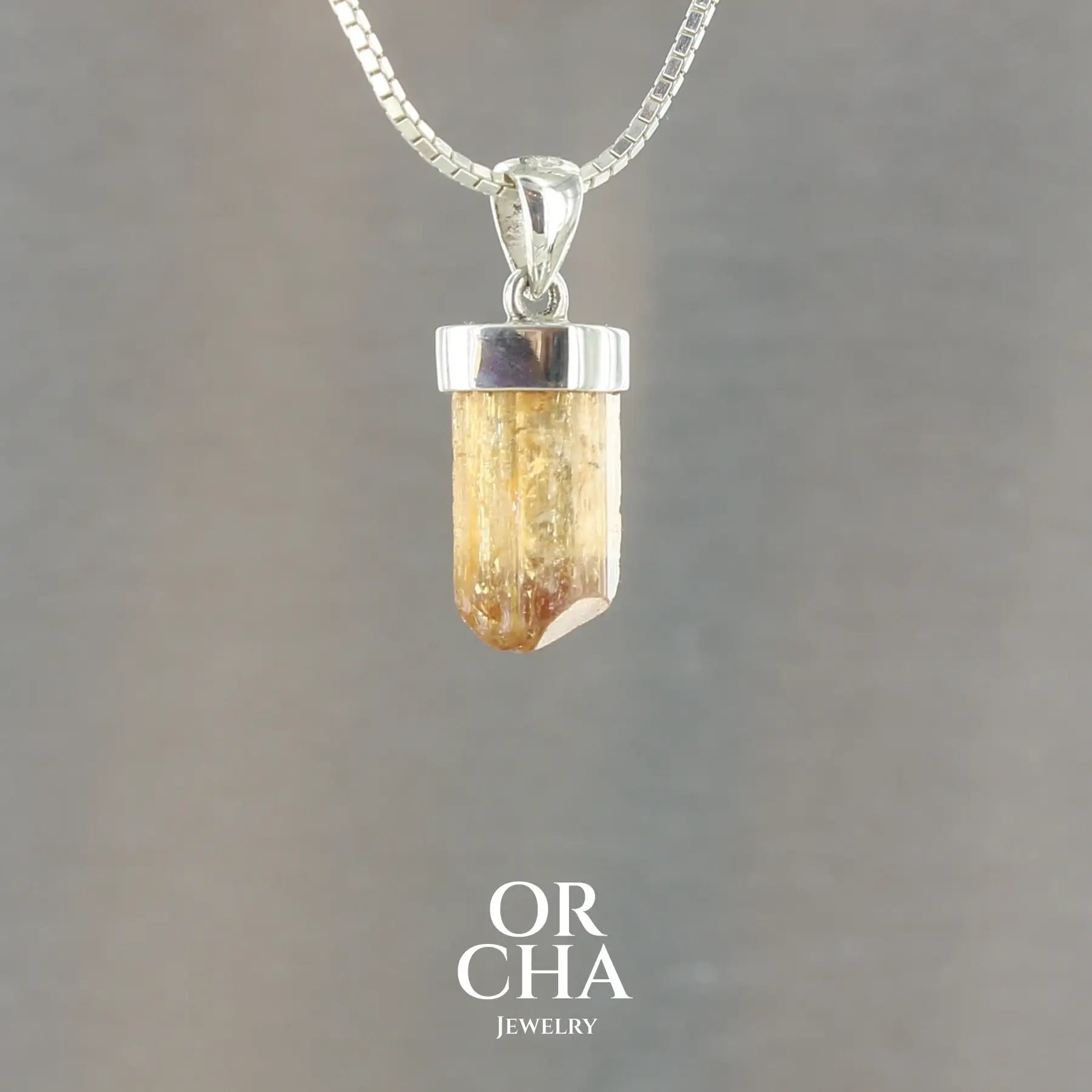 Pendentif  en argent avec Cristal de Topaze Impériale - Essential