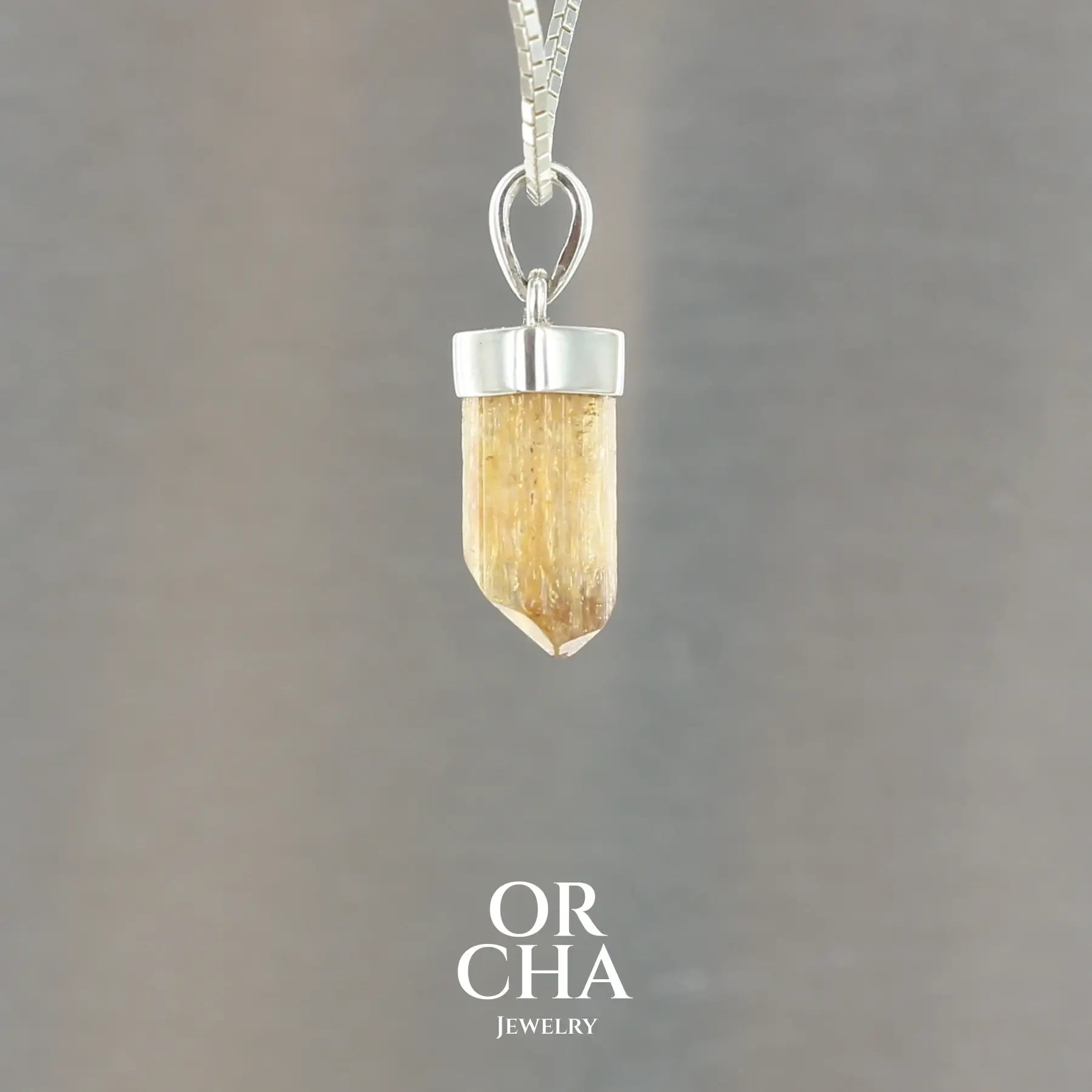 Pendentif  en argent avec Cristal de Topaze Impériale - Essential