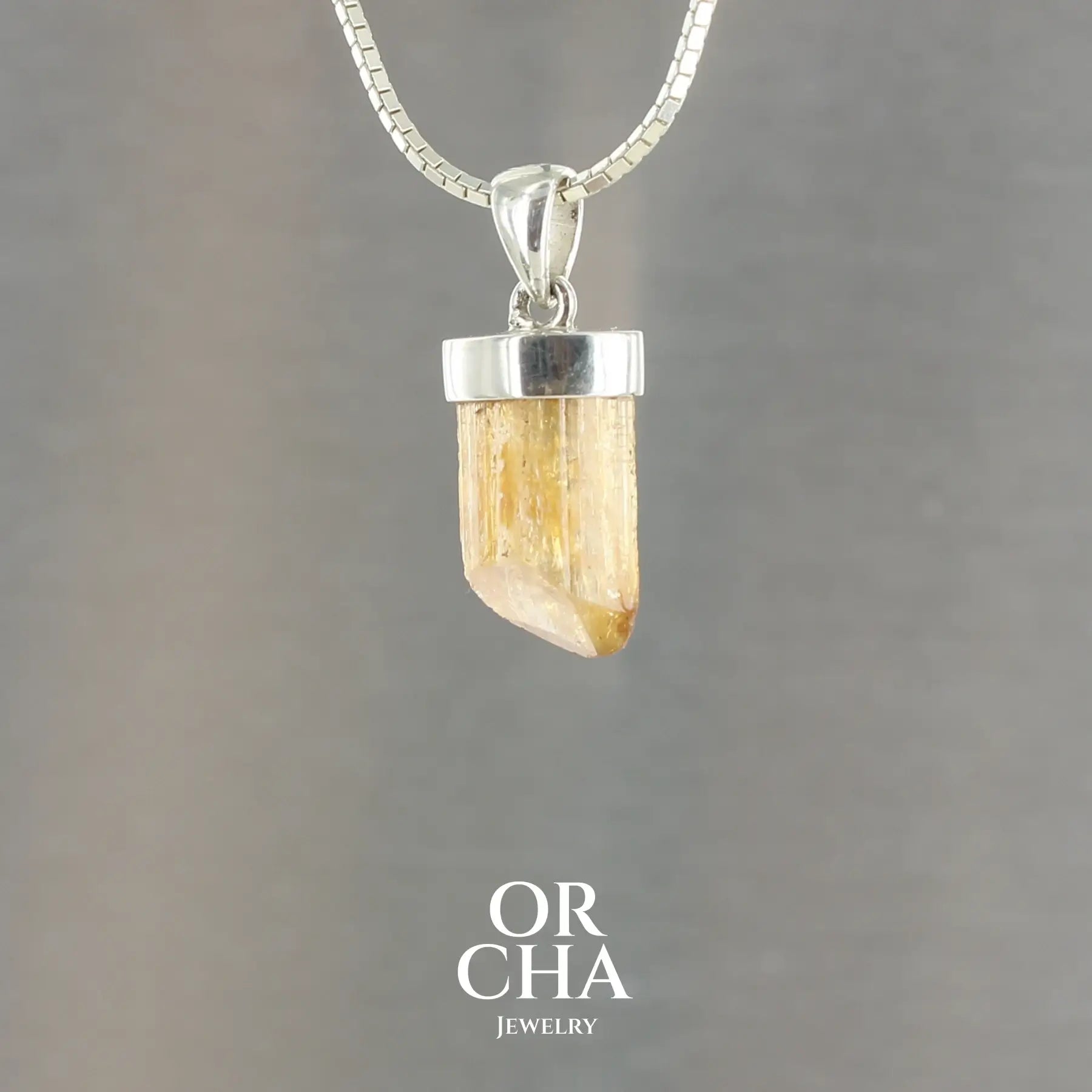 Pendentif  en argent avec Cristal de Topaze Impériale - Essential