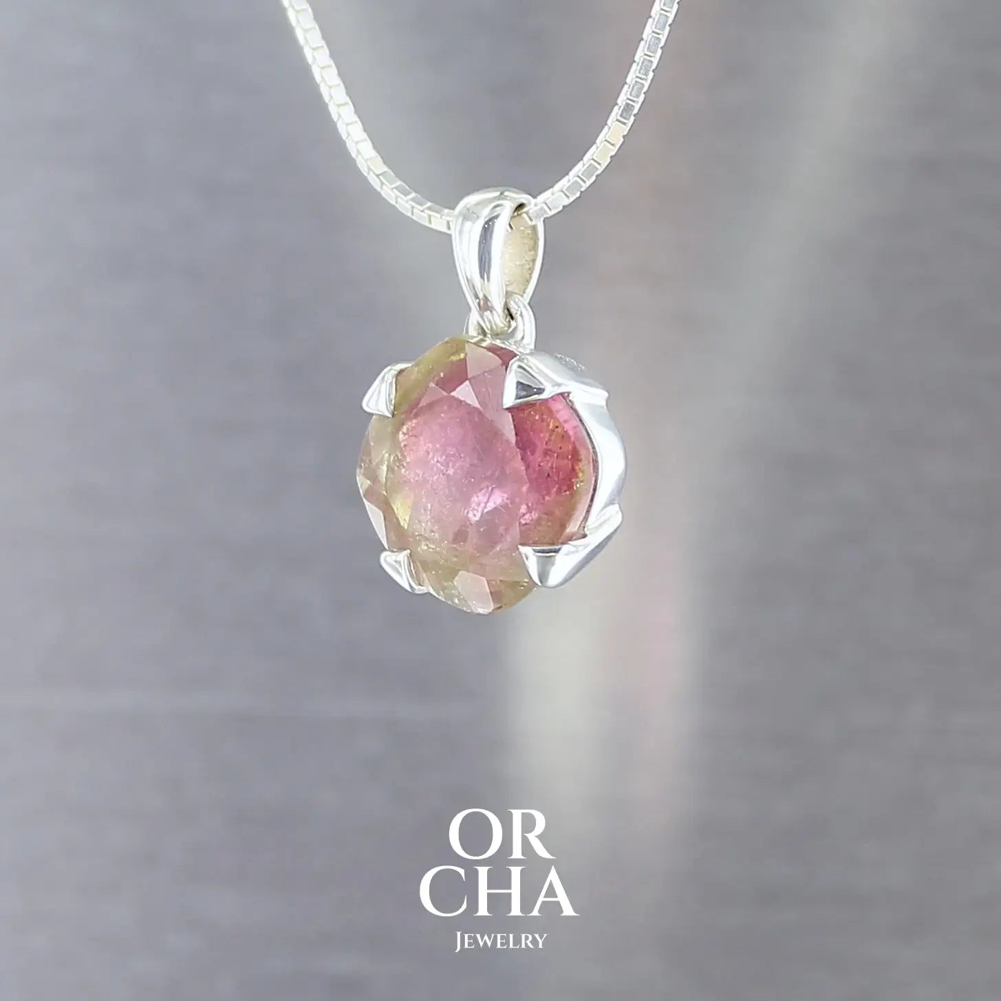 Pendentif en argent avec Tourmaline - Essential