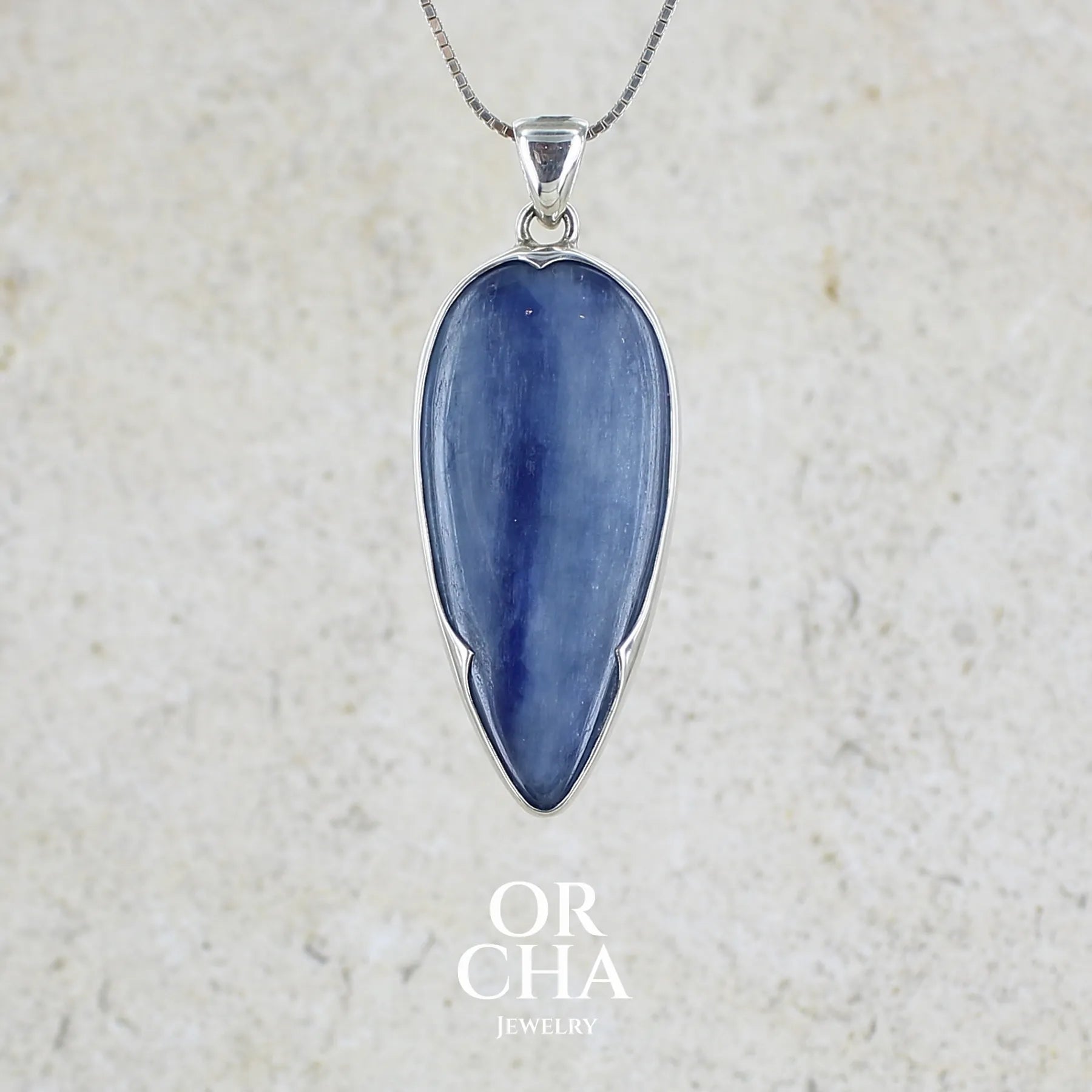 Cyanite pendentif en argent massif - Orcha