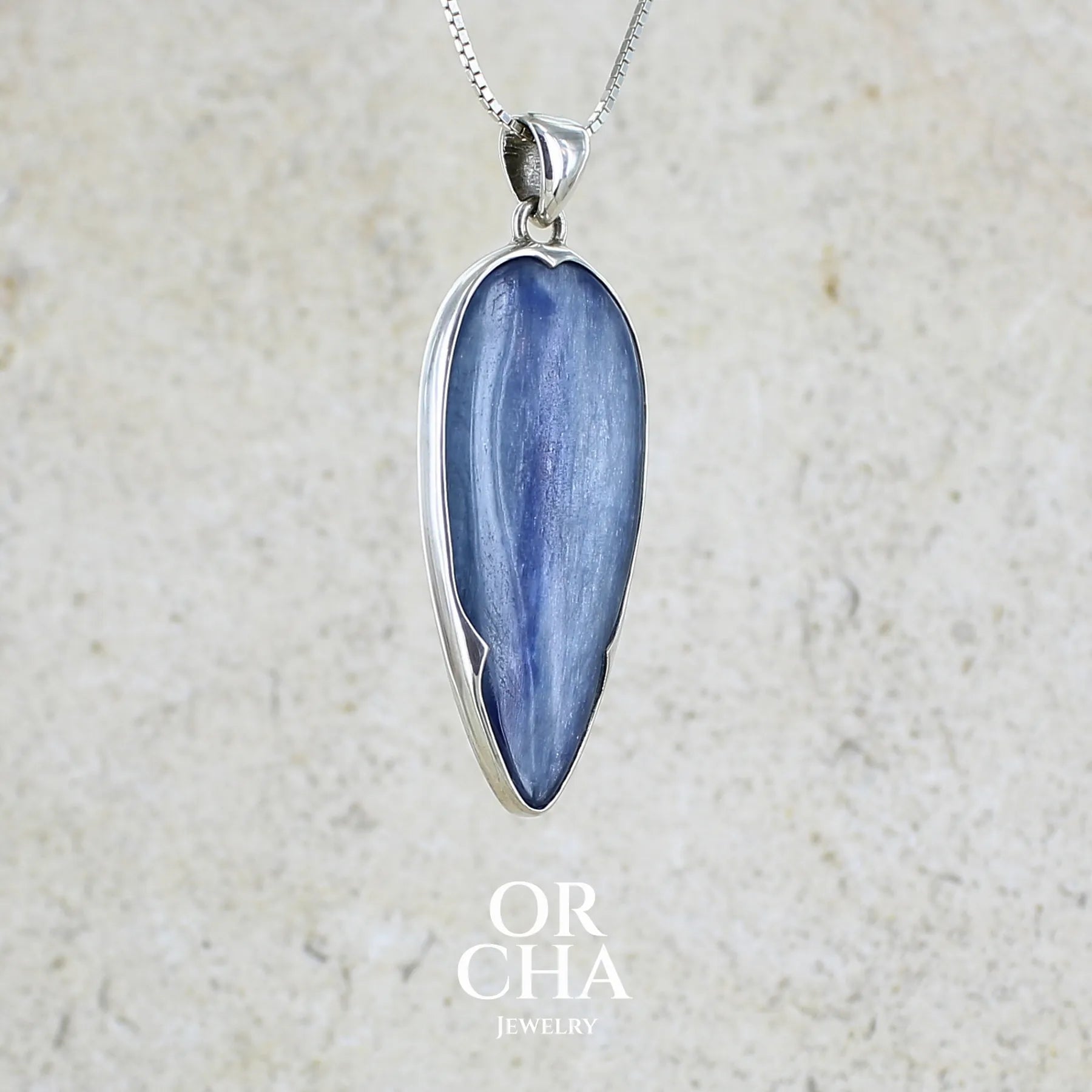 Cyanite pendentif en argent massif - Orcha