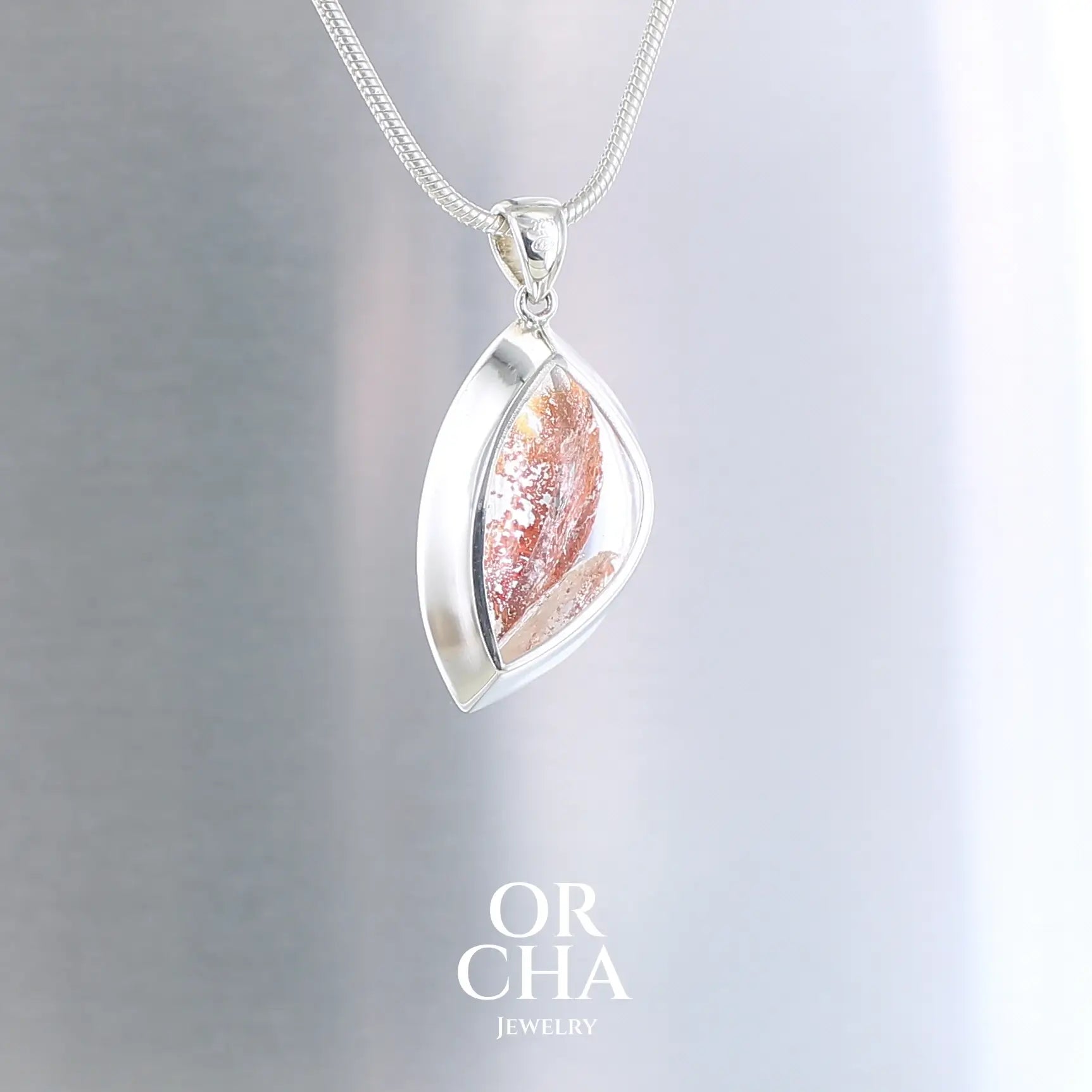 Pendentif en argent avec Quartz Hématoïde - Essential