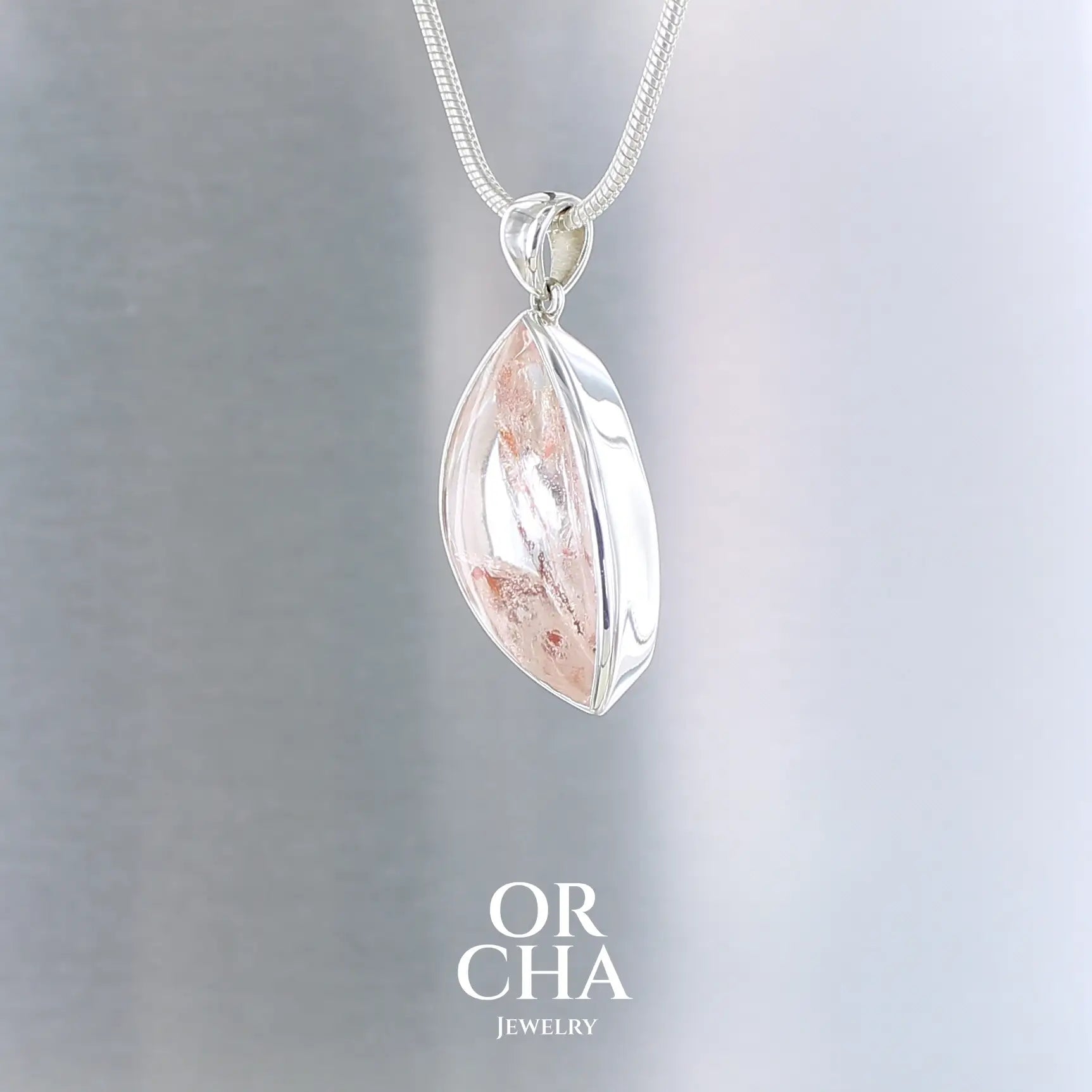 Pendentif en argent avec Quartz Hématoïde - Essential
