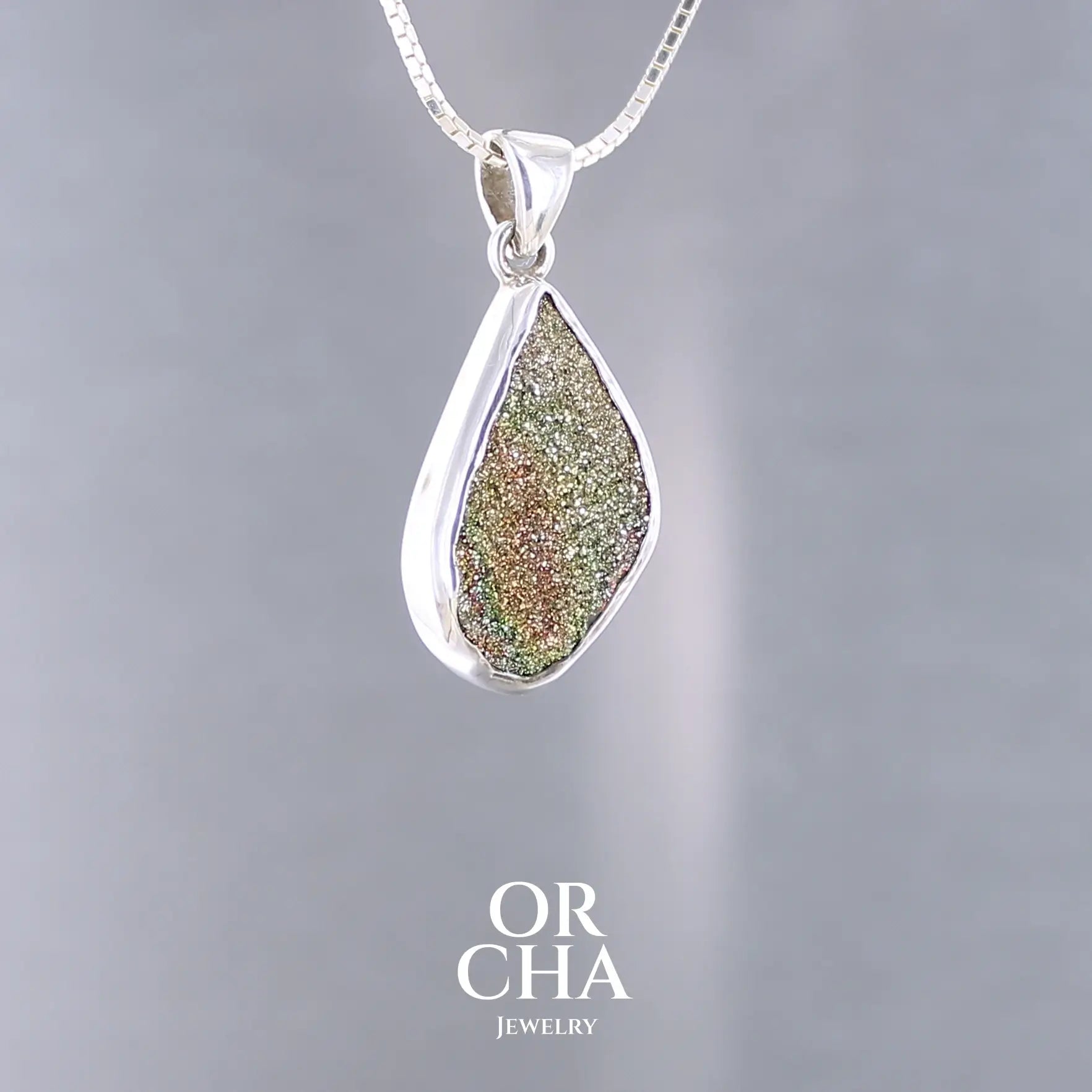 Pendentif en argent avec pyrite brute - Essential