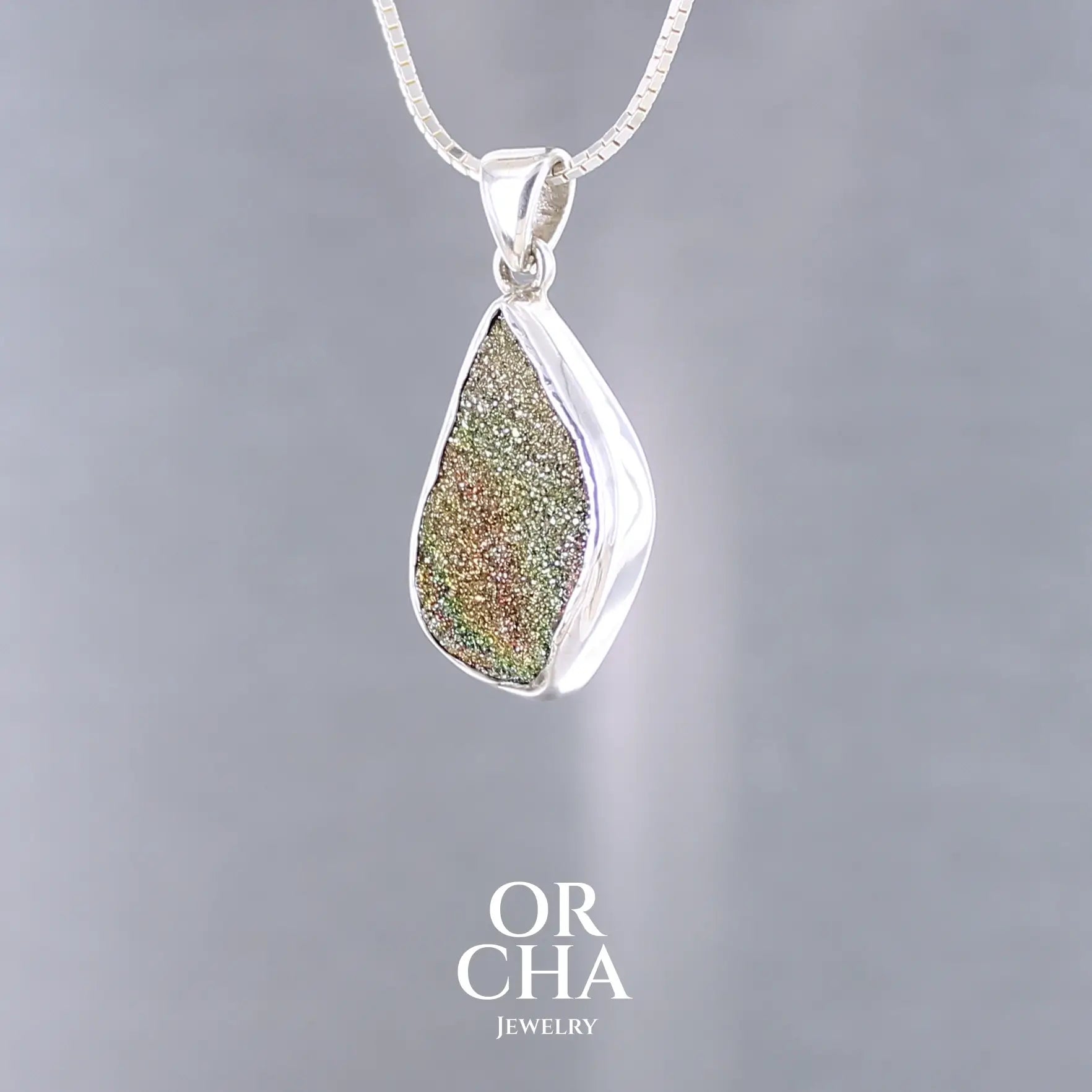 Pendentif en argent avec pyrite brute - Essential