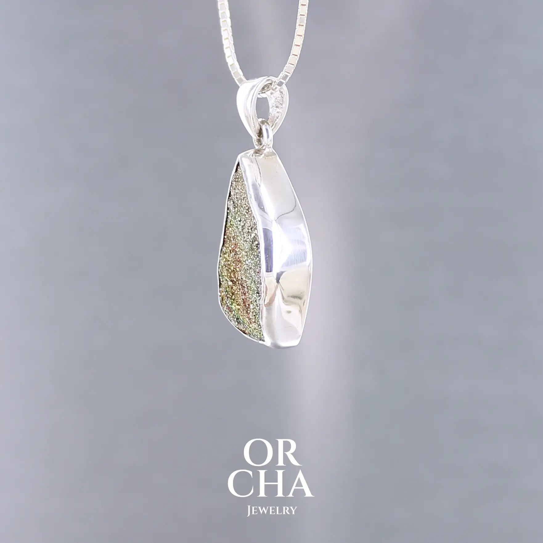 Pendentif en argent avec pyrite brute - Essential